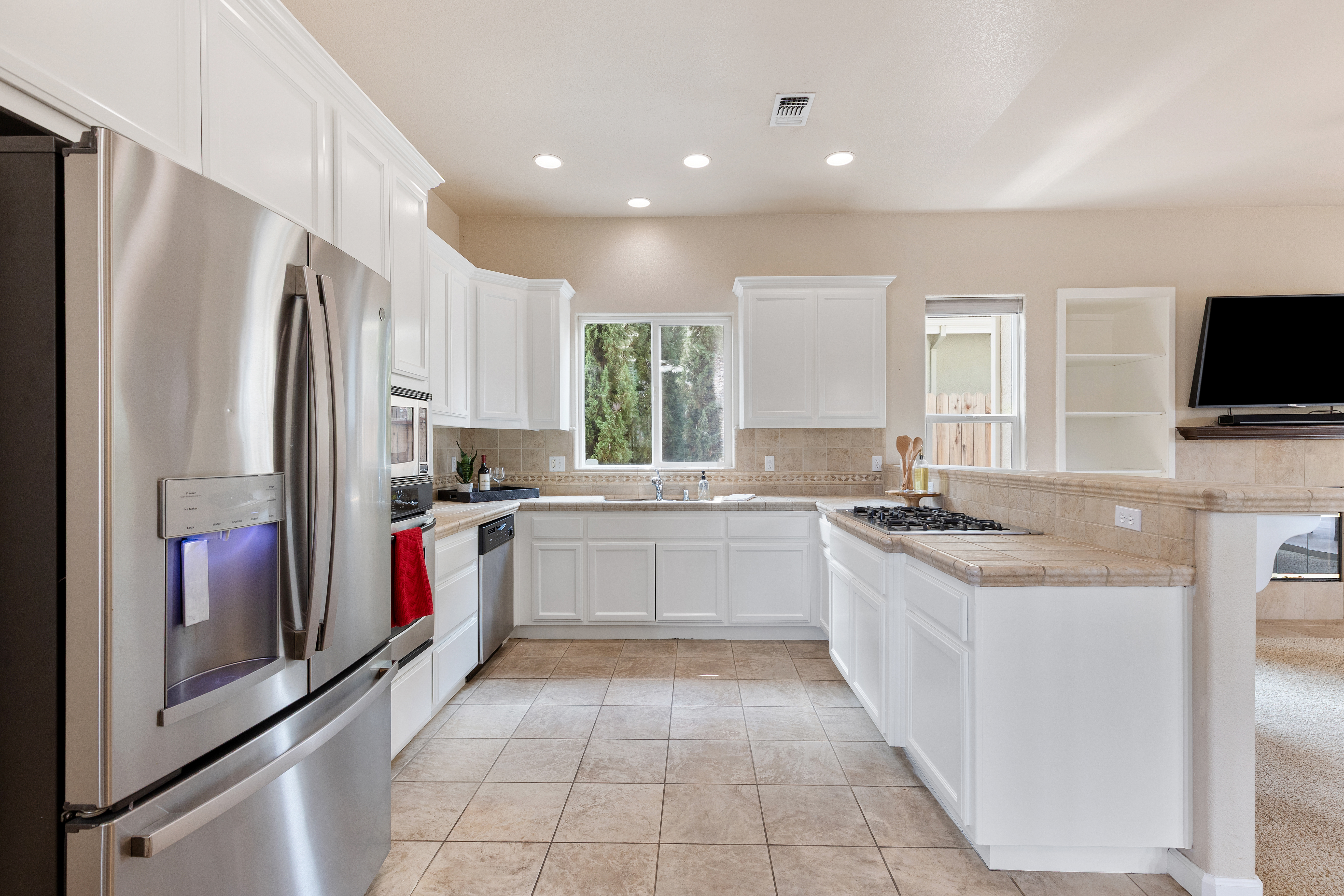  701 Mayten Court, Lincoln, CA 95648 - 物件實景