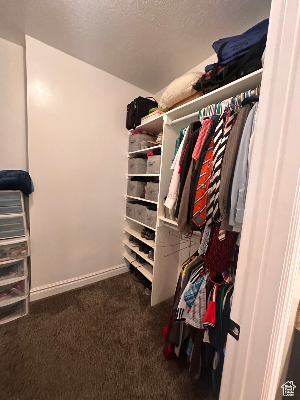 Roosevelt, Utah, 84066, United States, 6 Bedrooms Bedrooms, ,3 BathroomsBathrooms,Residential,For Sale,1976583