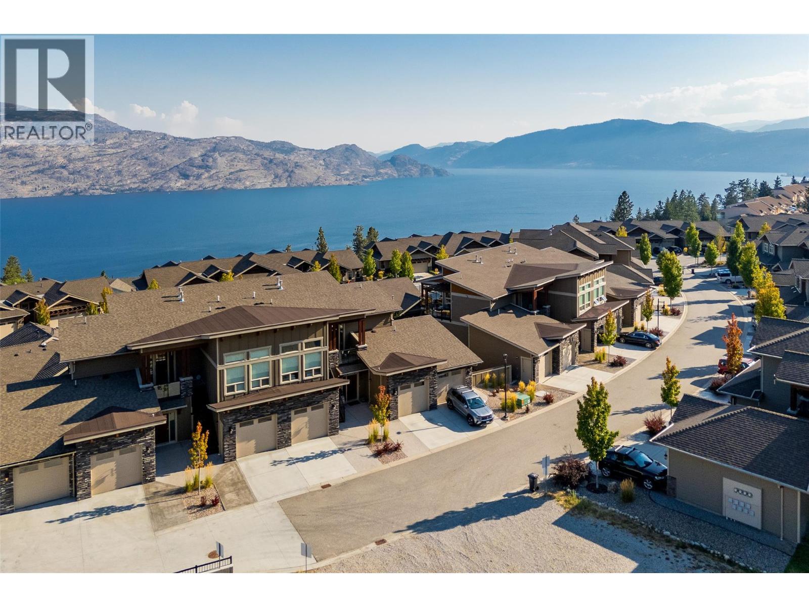 PEACHLAND, British Columbia, V0H 1X5, CA, 3 Bedrooms Bedrooms, ,2 BathroomsBathrooms,Residential,For Sale,1951161