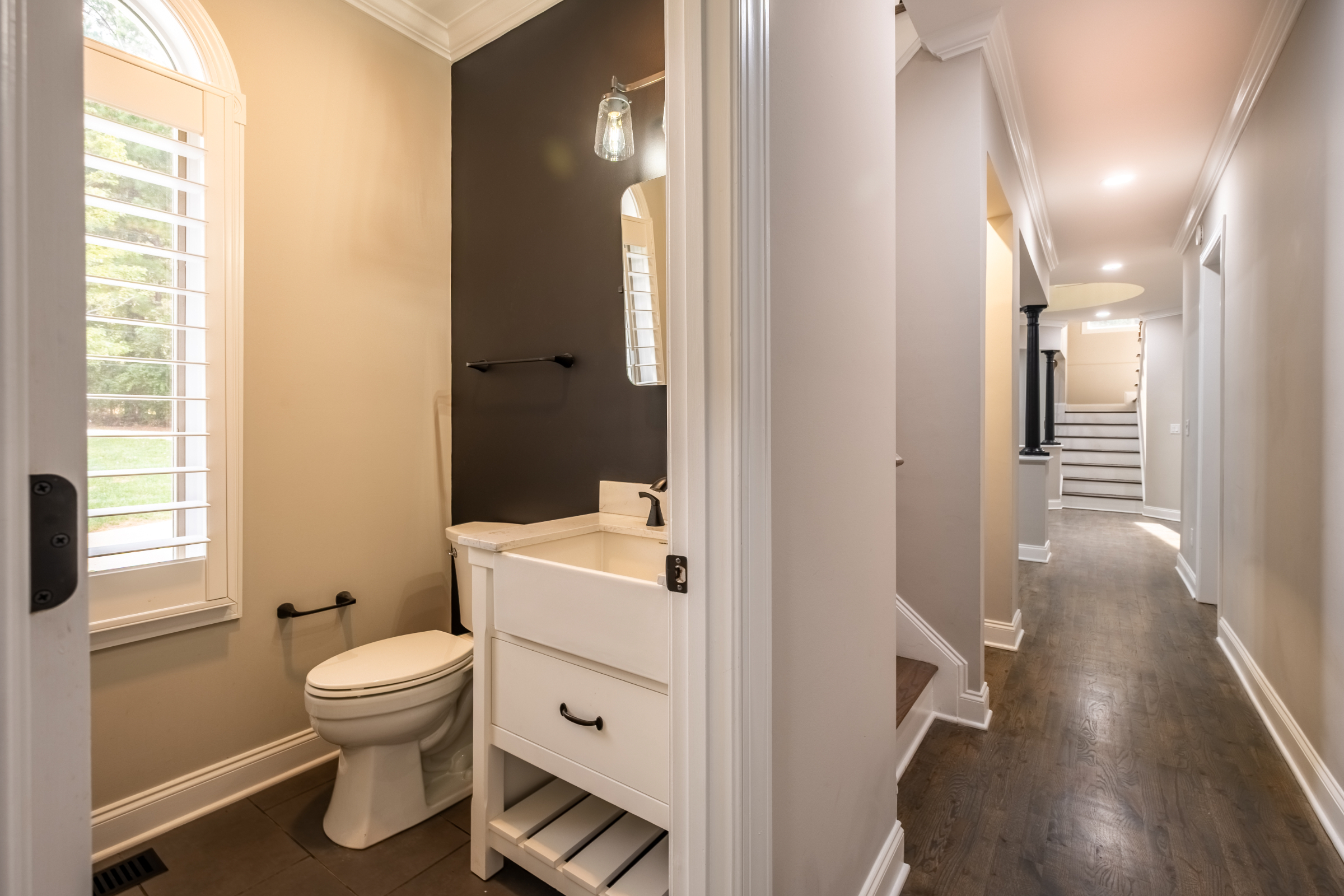 Stanley, North Carolina, 28164, United States, 6 Bedrooms Bedrooms, ,4 BathroomsBathrooms,Residential,For Sale,1976979