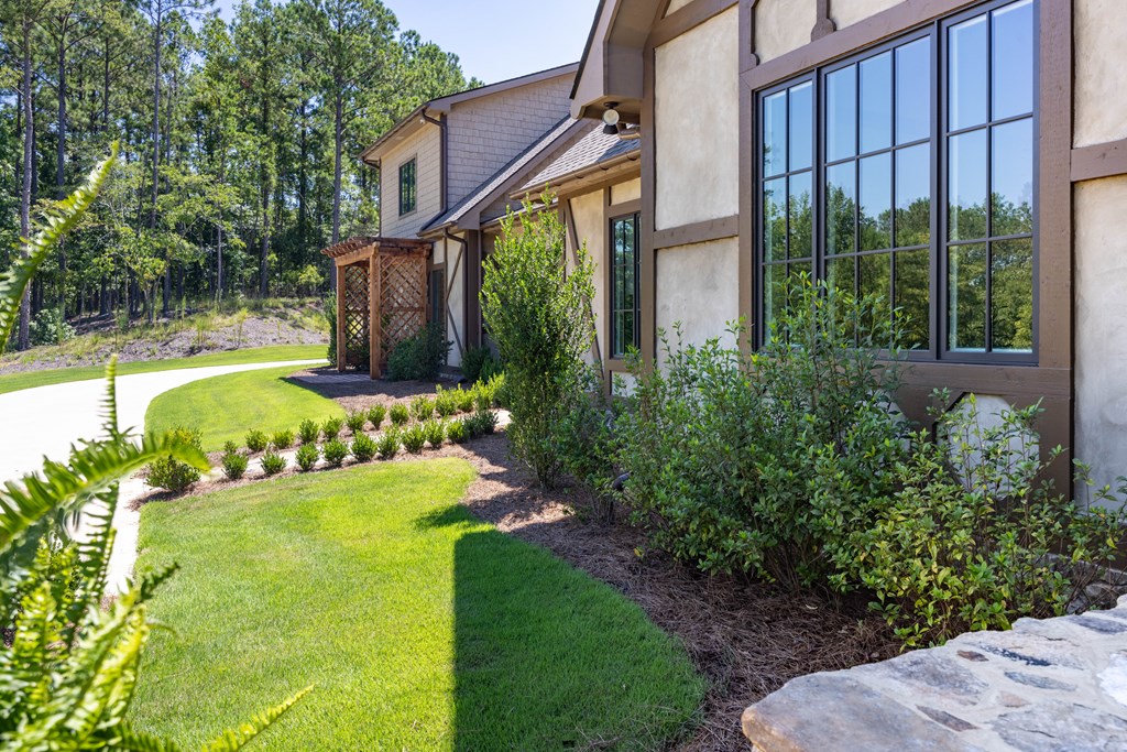 Columbus, Georgia, 31904, United States, 5 Bedrooms Bedrooms, ,5 BathroomsBathrooms,Residential,For Sale,1906061