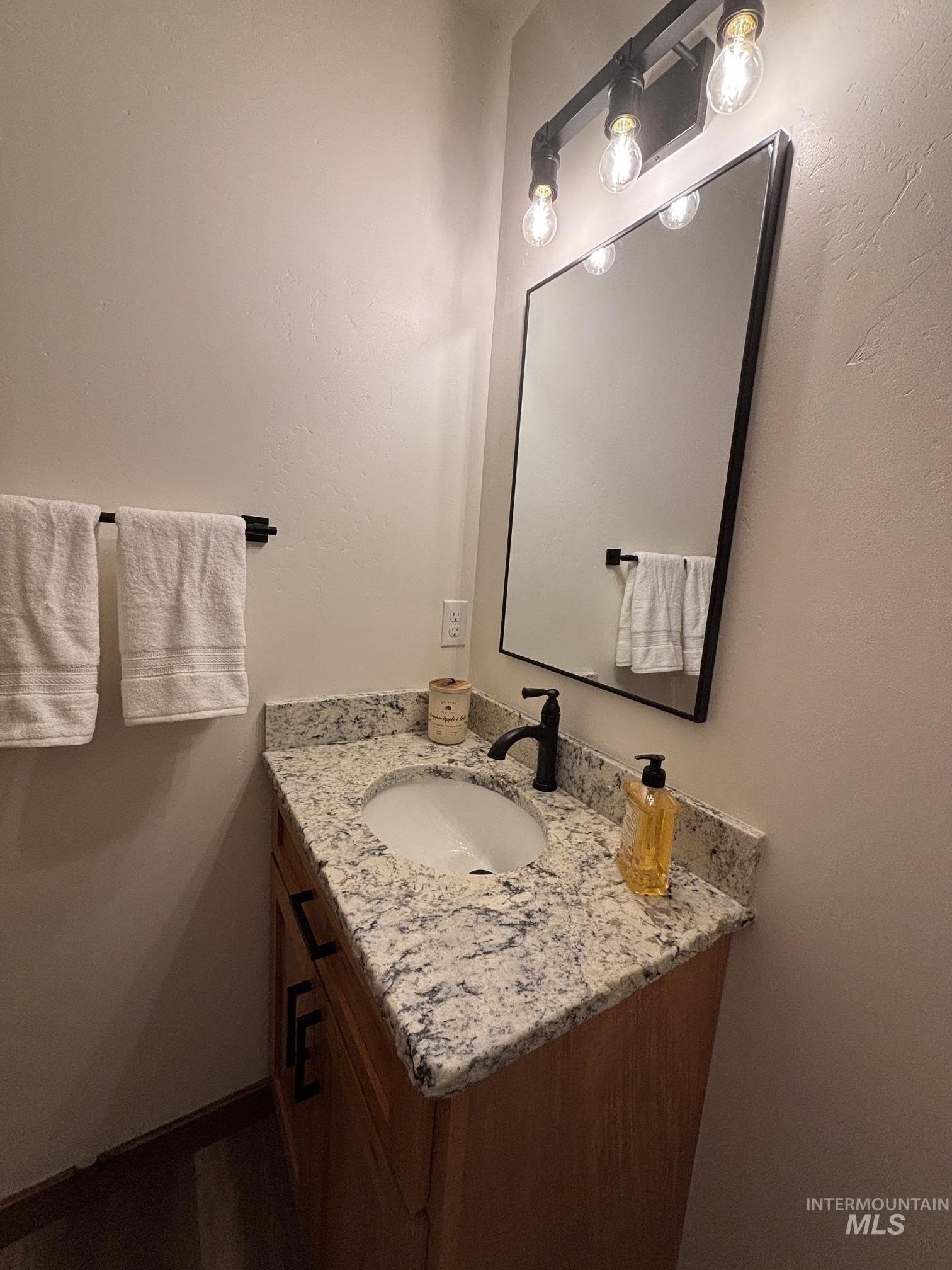 Lewiston, Idaho, 83501, United States, 3 Bedrooms Bedrooms, ,3 BathroomsBathrooms,Residential,For Sale,1976942