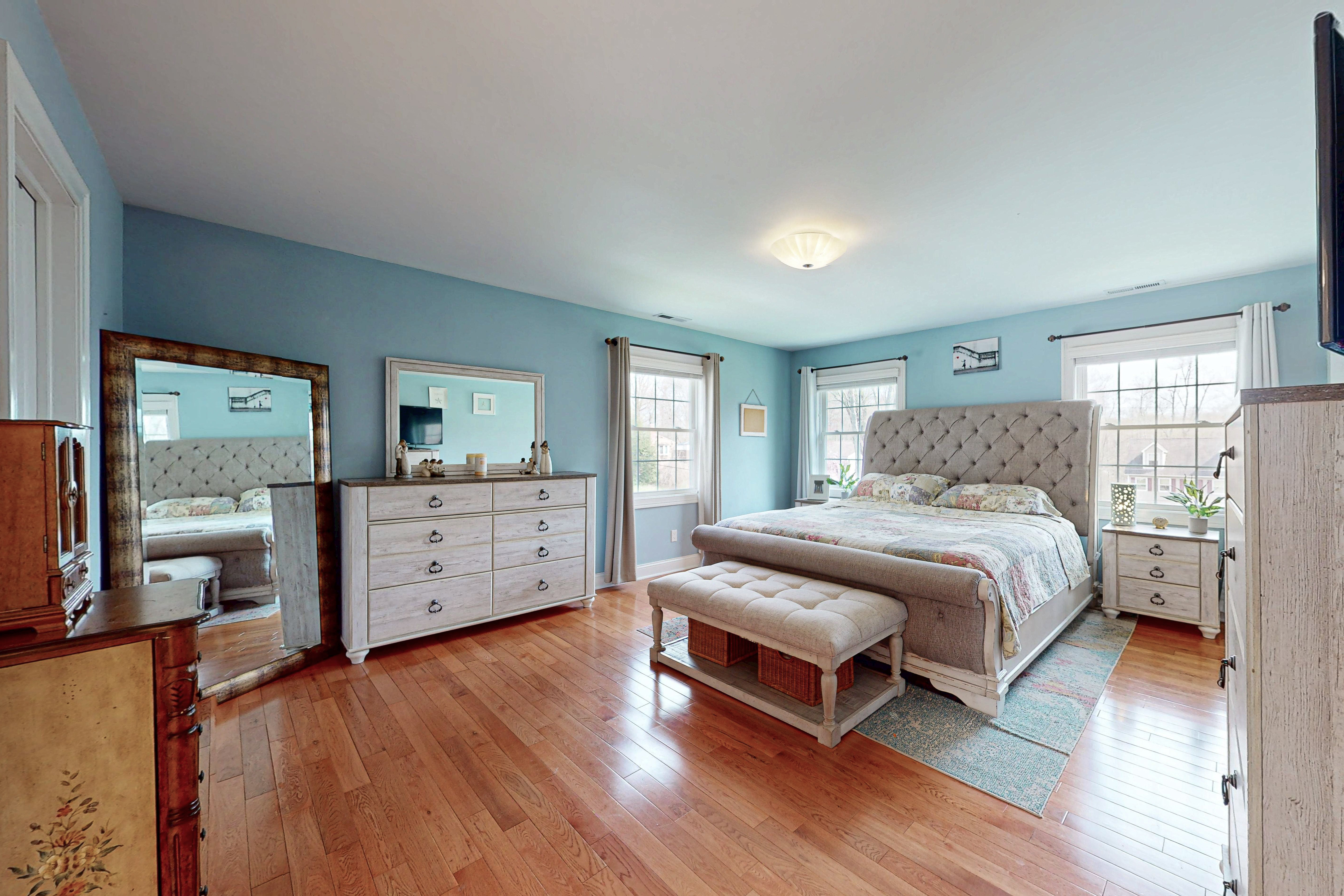  Magnificent Updated Colonial - 物件實景