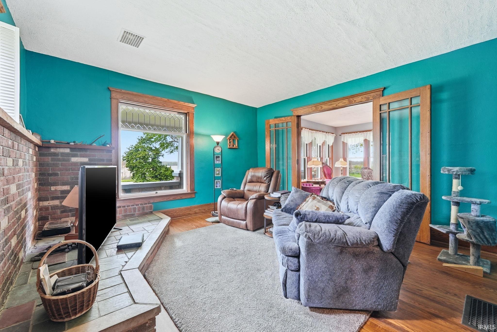 Wolcottville, Indiana, 46795, United States, 3 Bedrooms Bedrooms, ,2 BathroomsBathrooms,Residential,For Sale,2048377