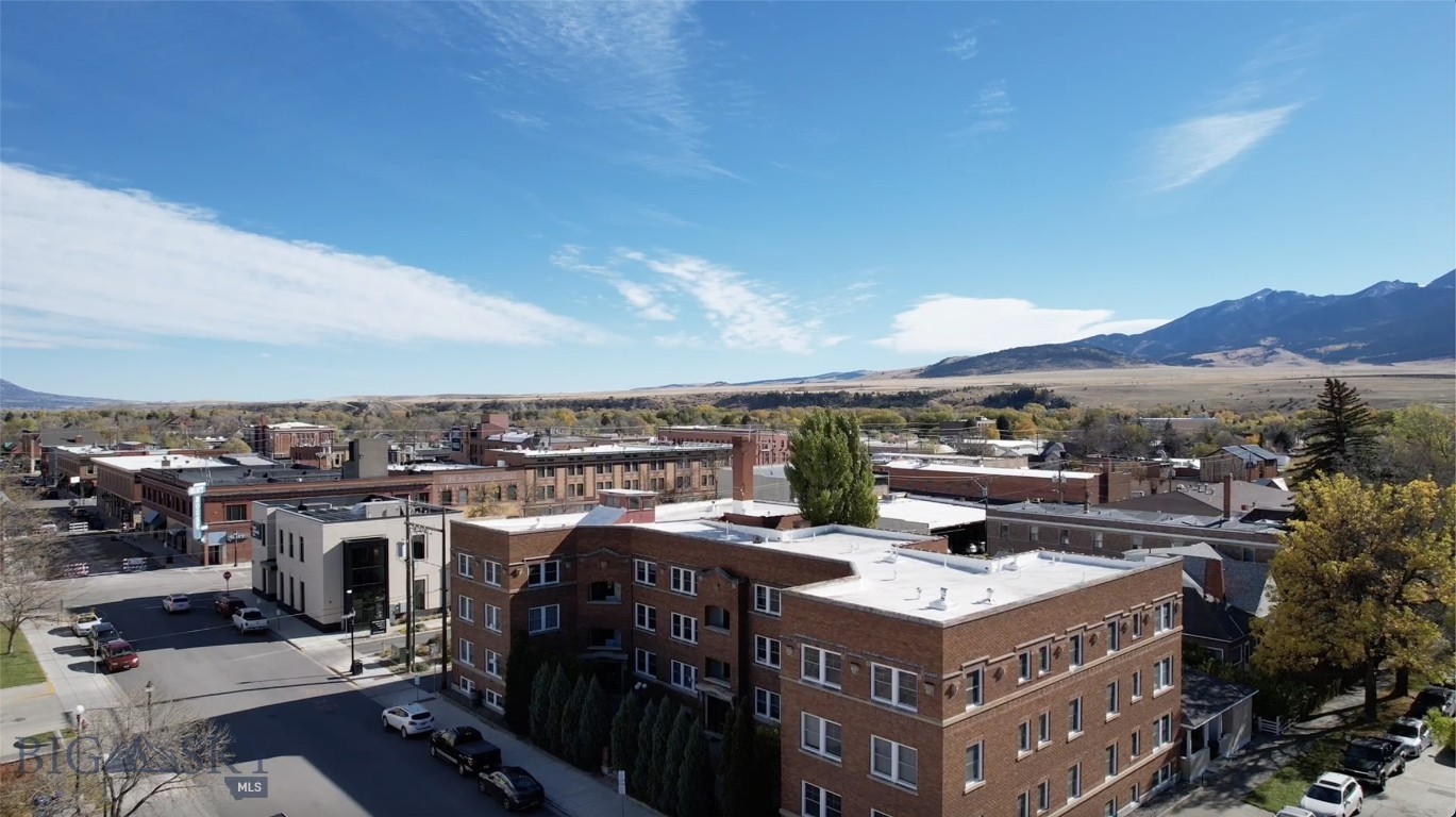 Livingston, Montana, 59047, United States, ,Residential,For Sale,1989118