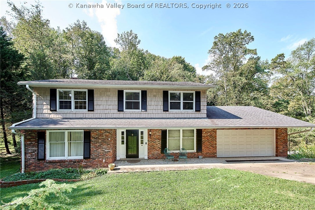 Burkewood Pl, Charleston, WV 25314