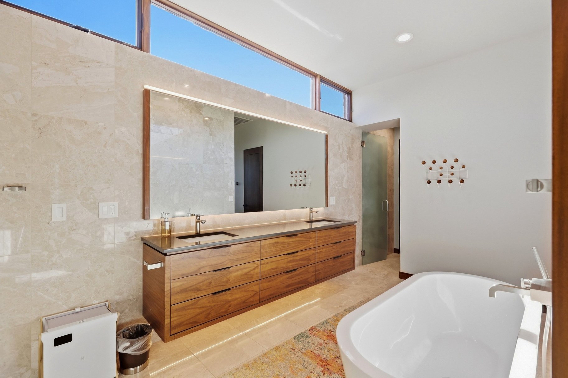  Warm Desert Modern Single Level Living in the Gated side of the Ledges Course - 物件實景