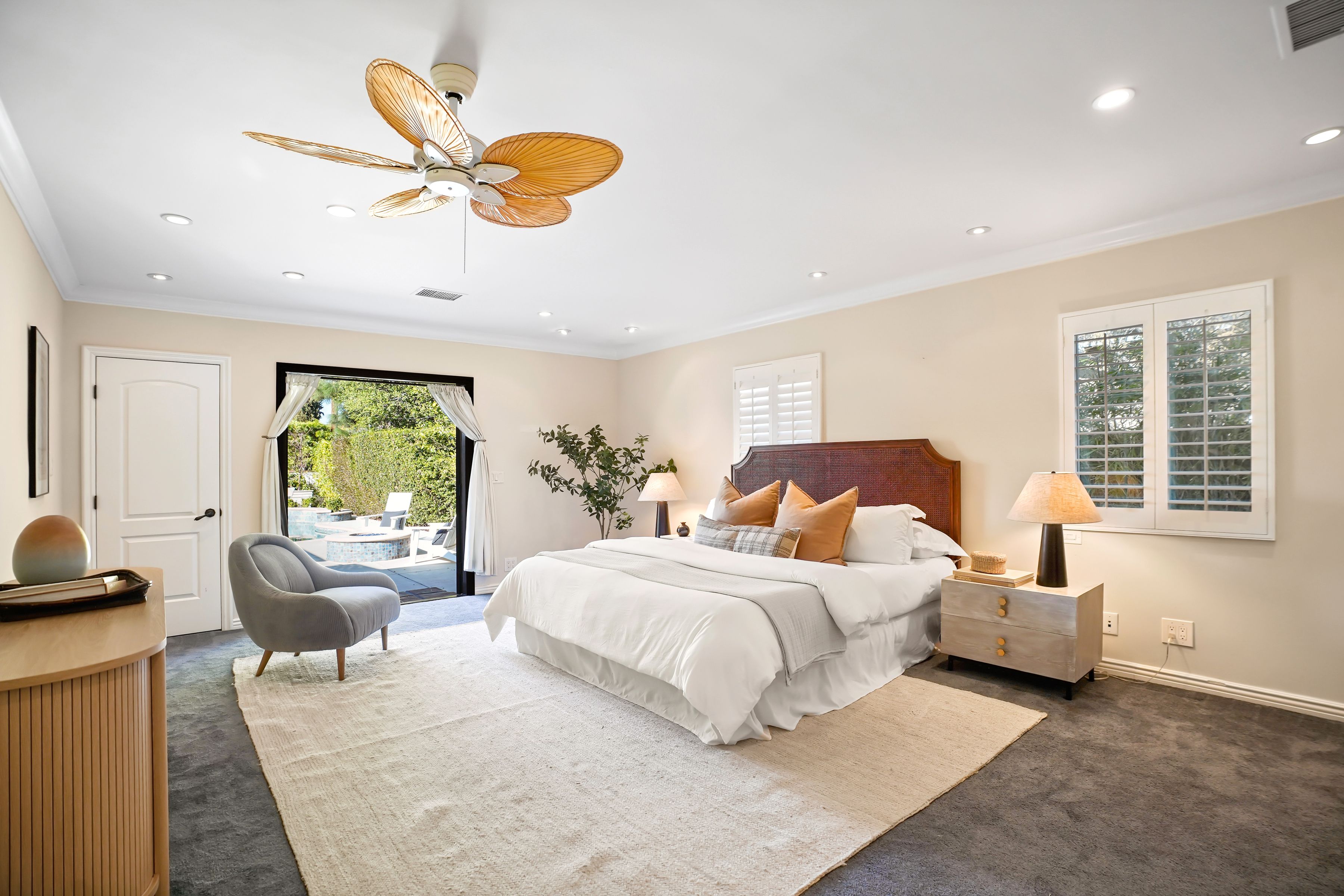  11593 Kling Street - 物件實景