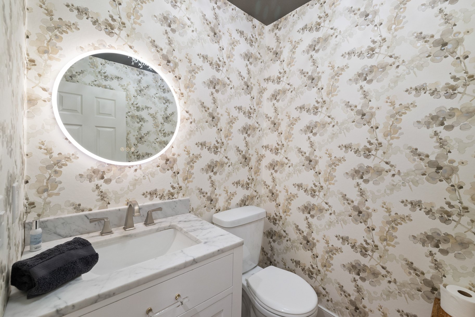  Gorgeous, Fully Updated Arrowcreek Home with Stunning Views - 物件實景