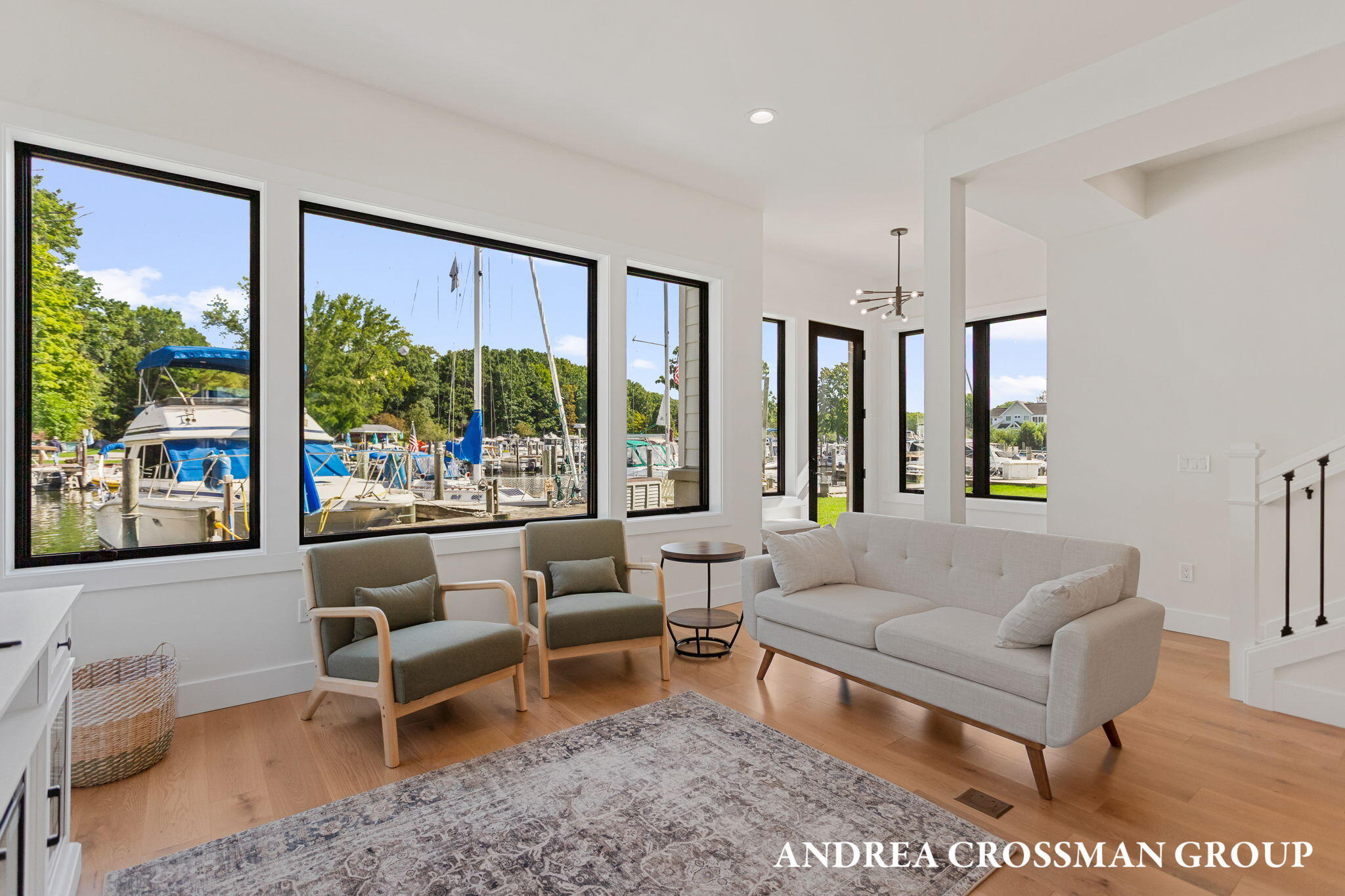 South Haven, Michigan, 49090, United States, 3 Bedrooms Bedrooms, ,3 BathroomsBathrooms,Residential,For Sale,1987692