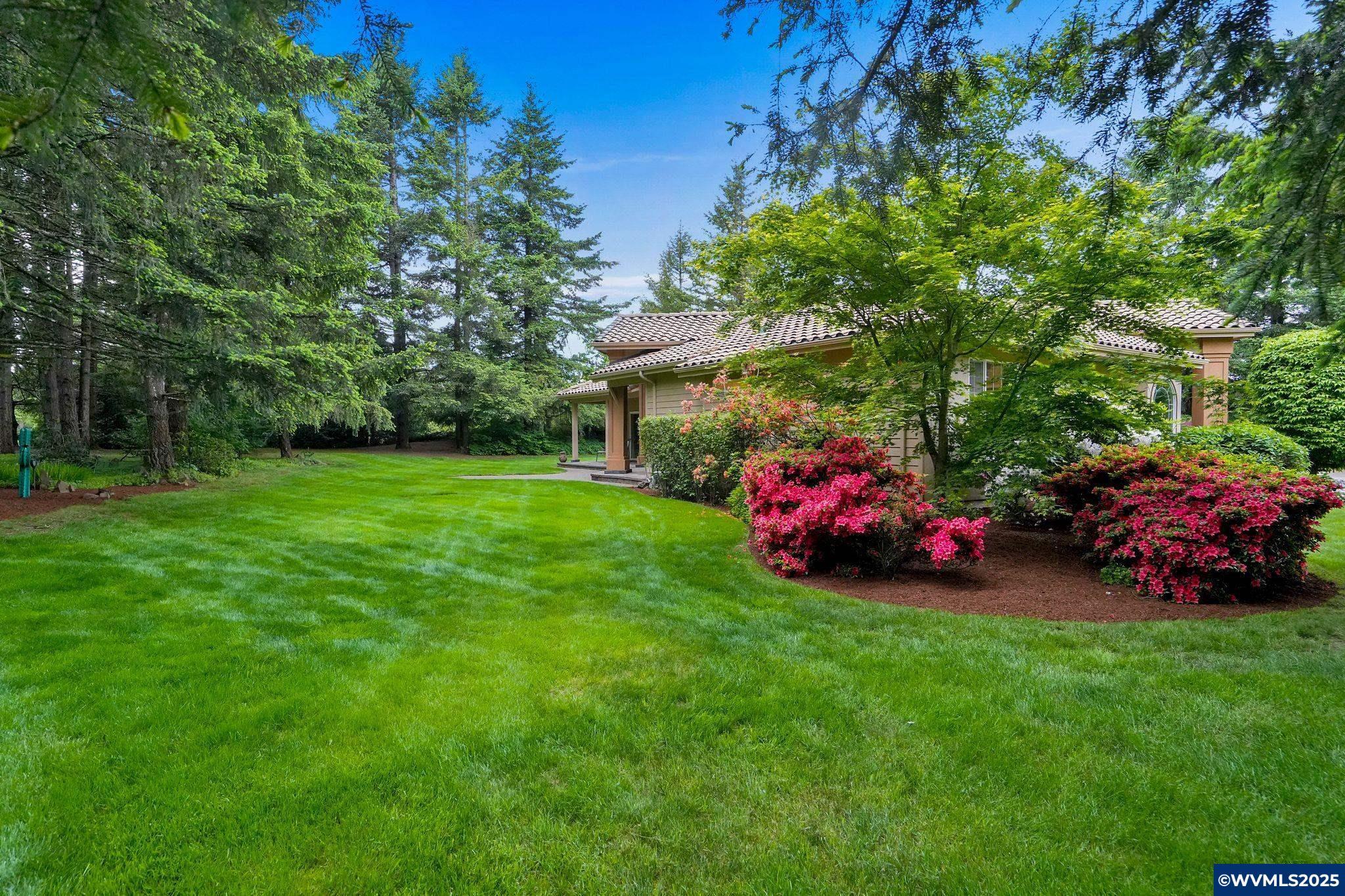 Salem, Oregon, 97317, United States, 3 Bedrooms Bedrooms, ,3 BathroomsBathrooms,Residential,For Sale,1903725