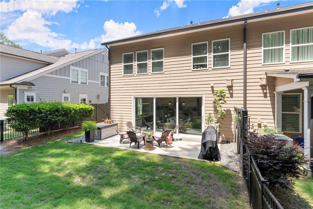 Woodstock, Georgia, 30188, United States, 3 Bedrooms Bedrooms, ,3 BathroomsBathrooms,Residential,For Sale,1923808
