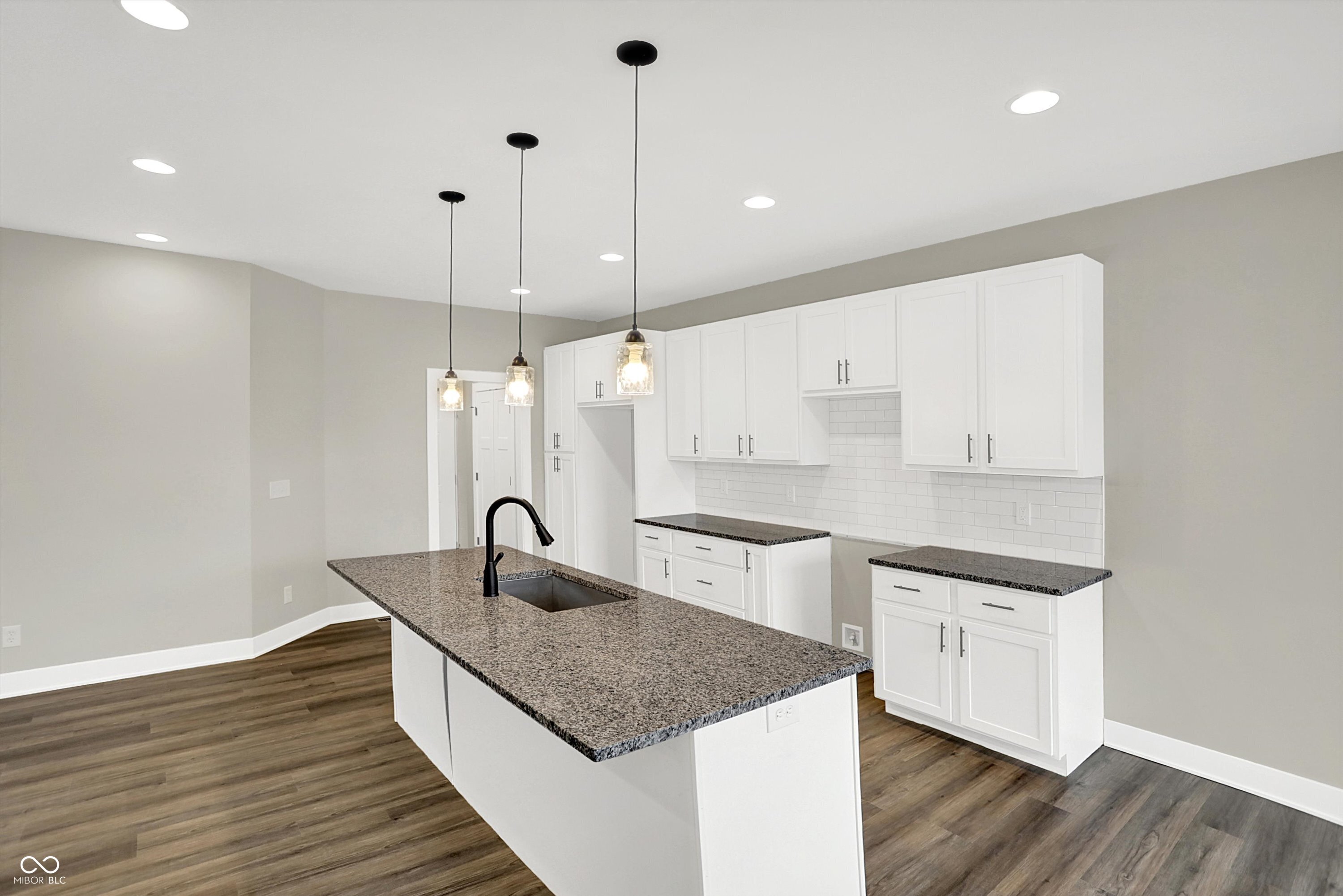 Indianapolis, Indiana, 46237, United States, 4 Bedrooms Bedrooms, ,2 BathroomsBathrooms,Residential,For Sale,1983350