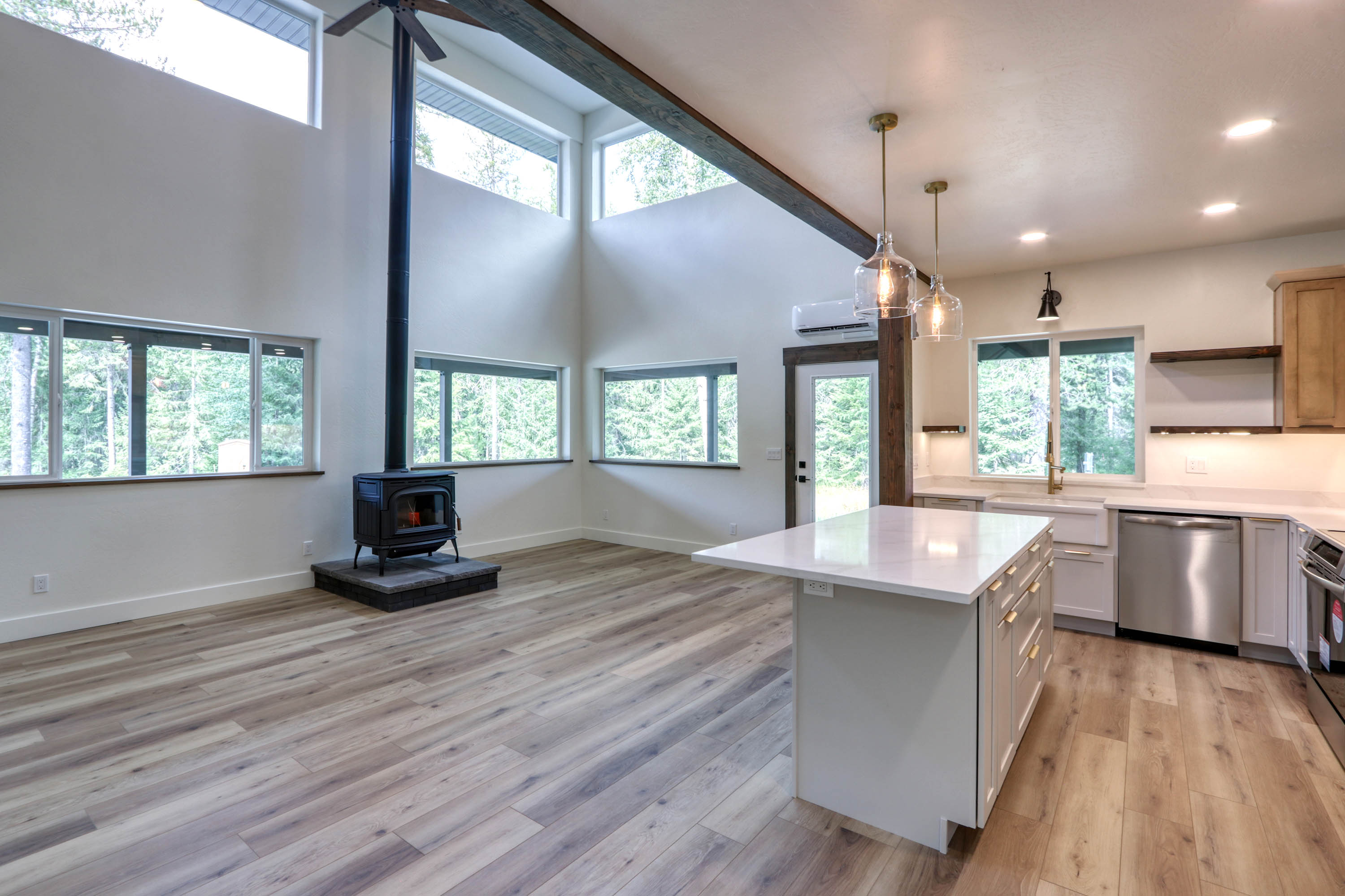 Sandpoint, Idaho, 83864, United States, 3 Bedrooms Bedrooms, ,3 BathroomsBathrooms,Residential,For Sale,1905788