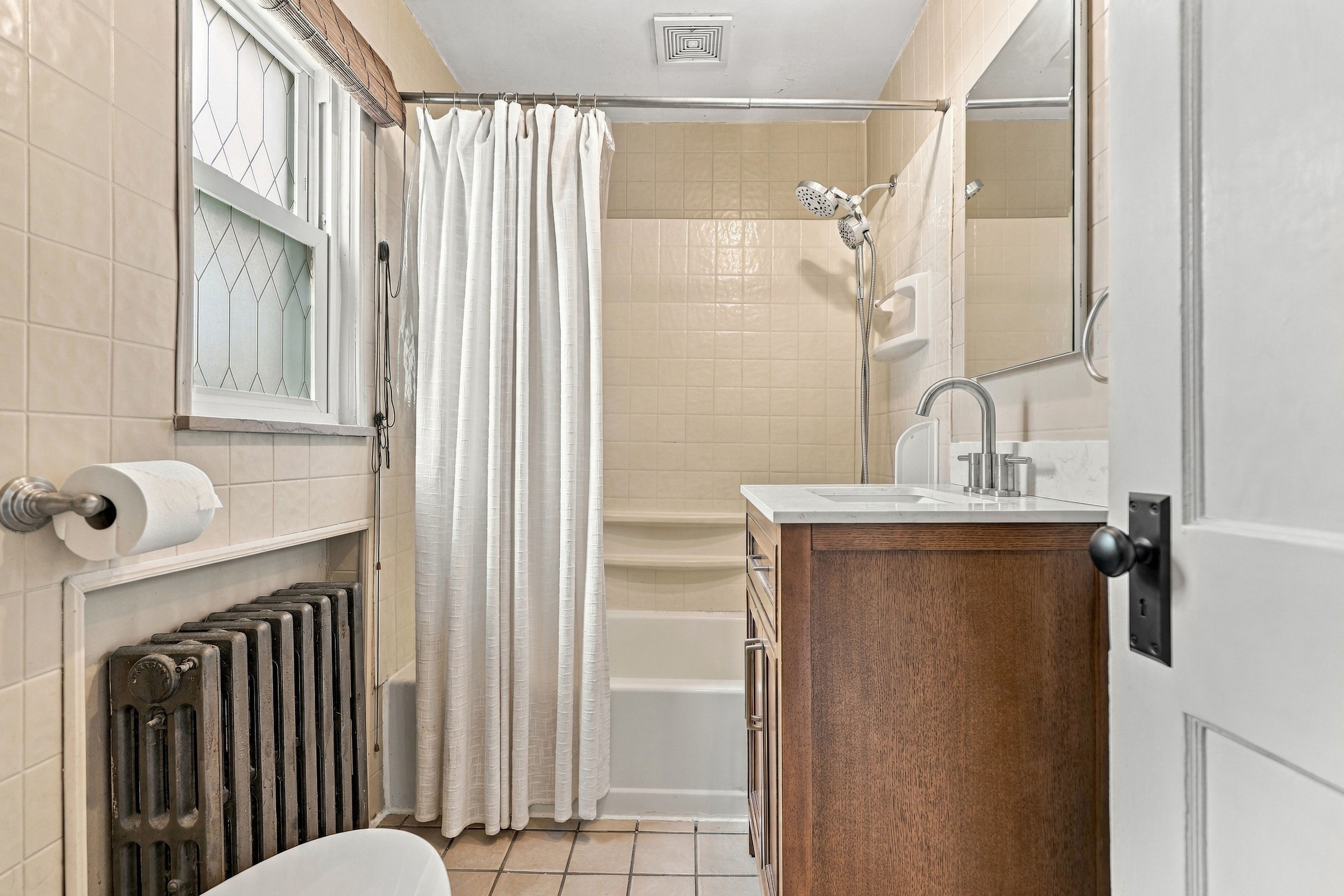  715 Maple Street, West Mifflin, PA 15122 - 物件實景