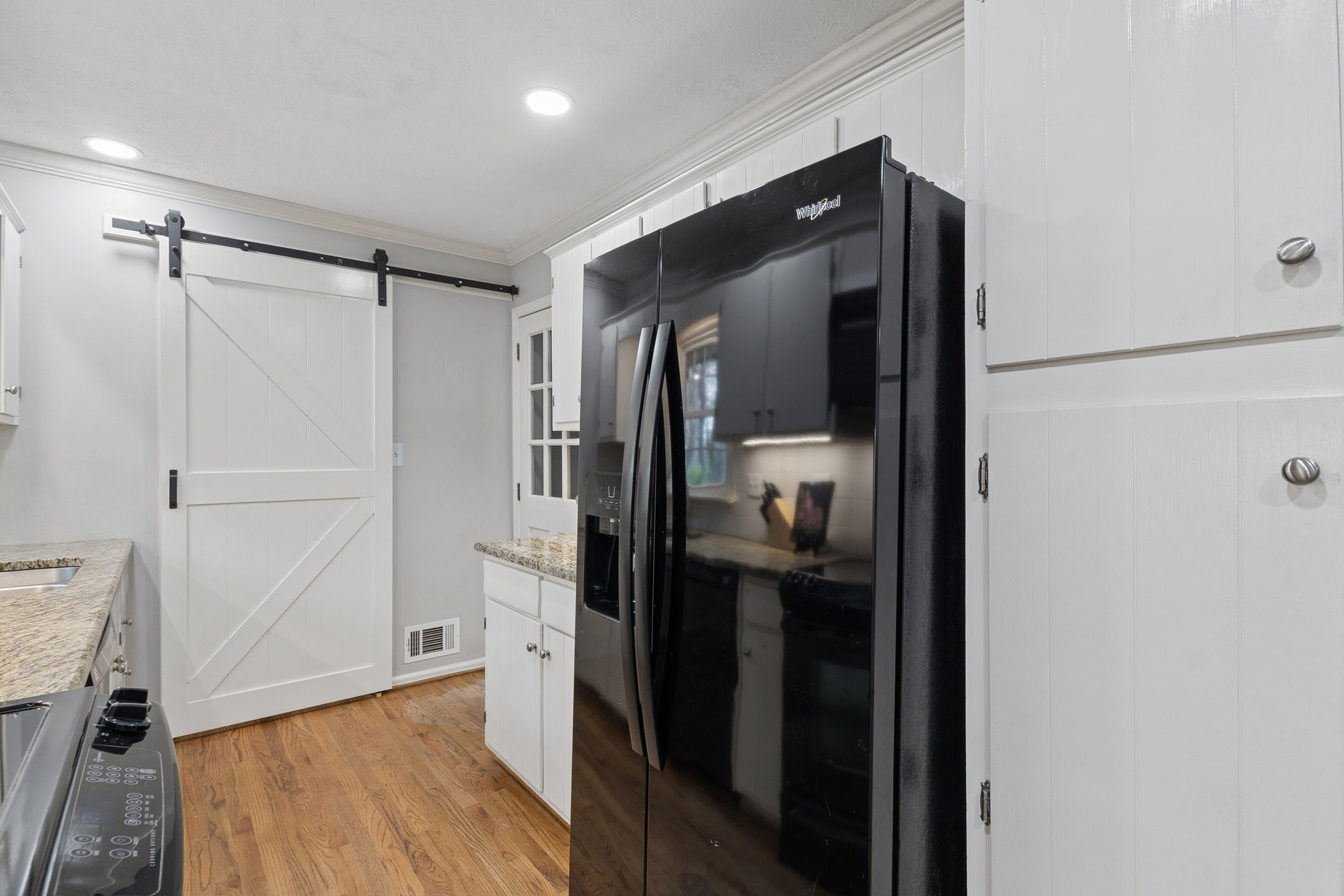  Charming Brick Ranch Nestled in Desirable Lockridge Forest Community - 物件實景