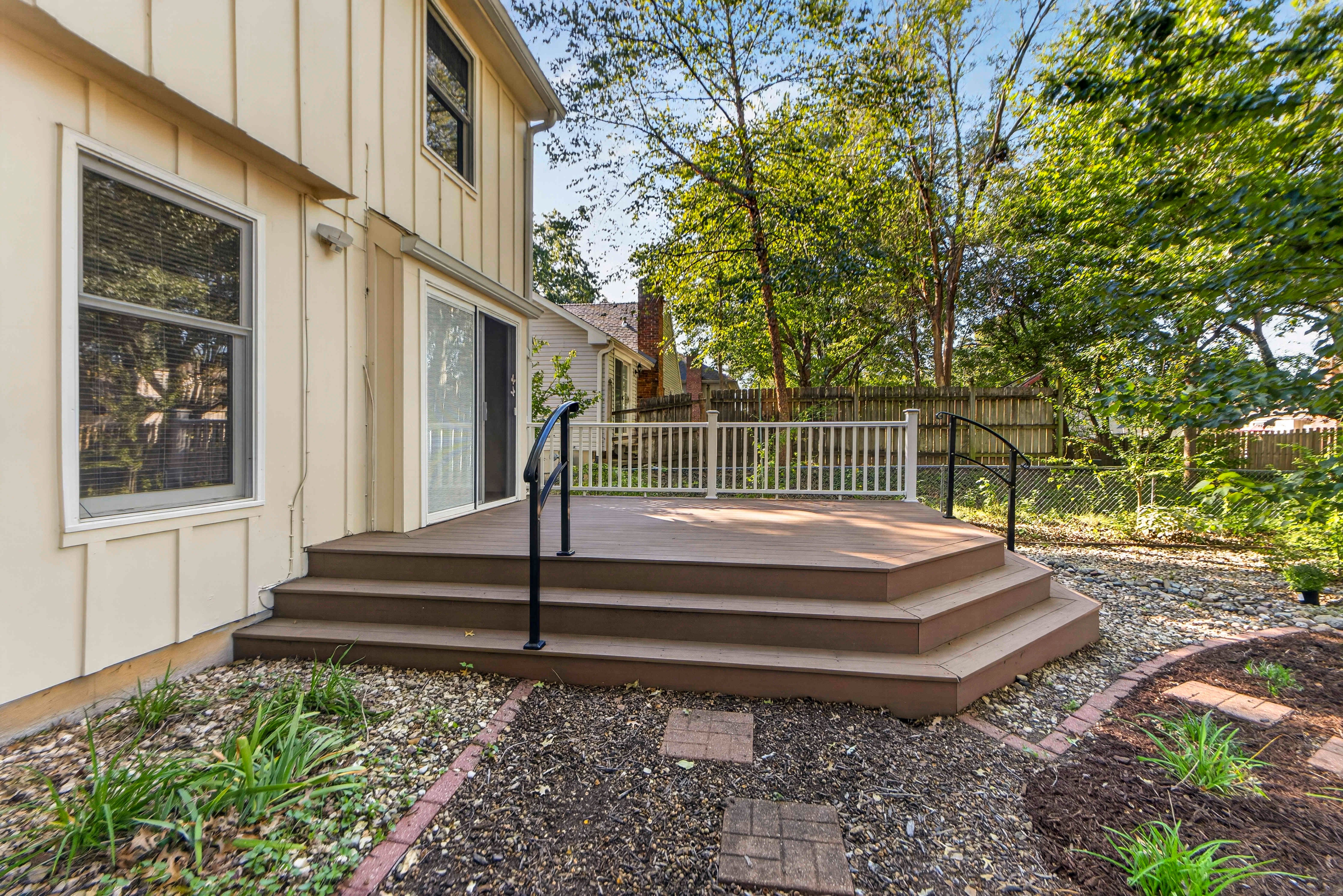  10228 Caenen Drive, Lenexa, KS 66215 - 物件實景