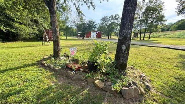 Hodgen, Oklahoma, 74939, United States, 4 Bedrooms Bedrooms, ,3 BathroomsBathrooms,Residential,For Sale,1979733