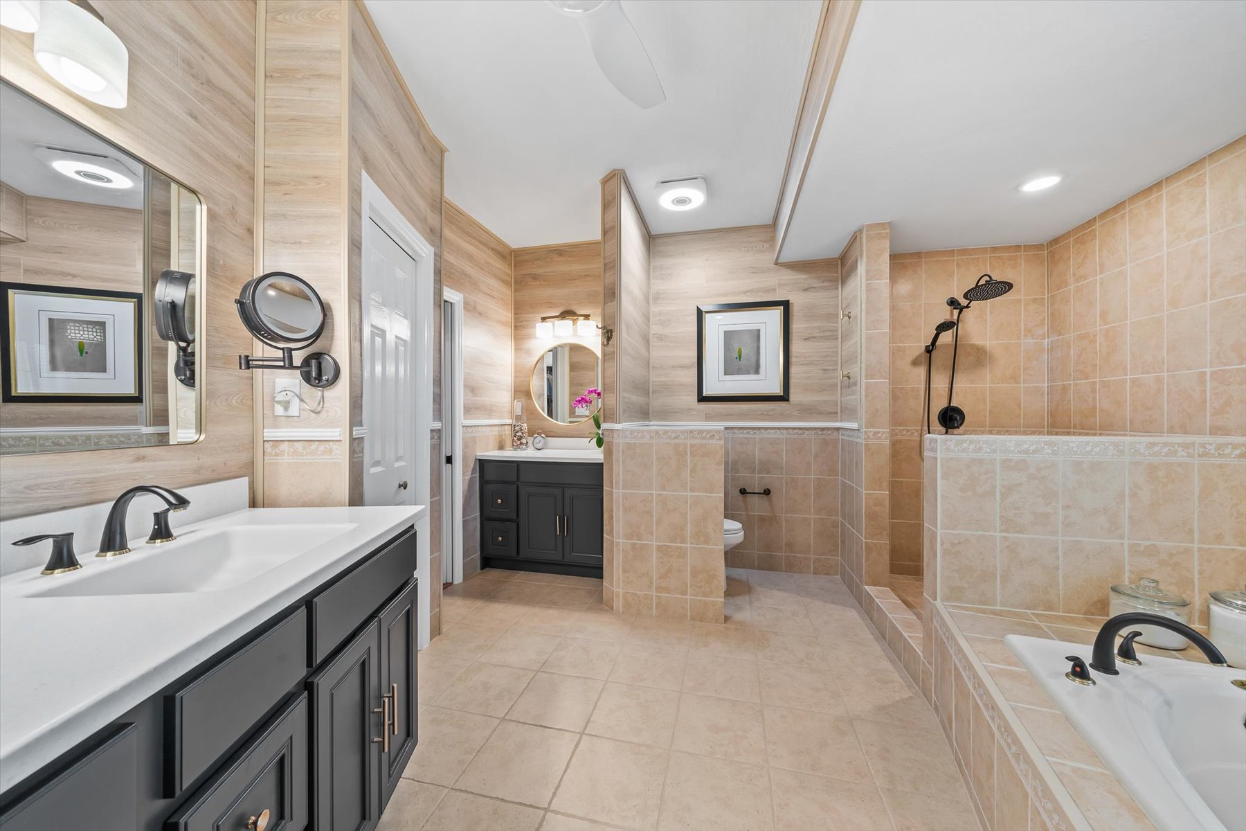  560 Veracruz Boulevard, Indialantic, FL, 32903 - 物件實景