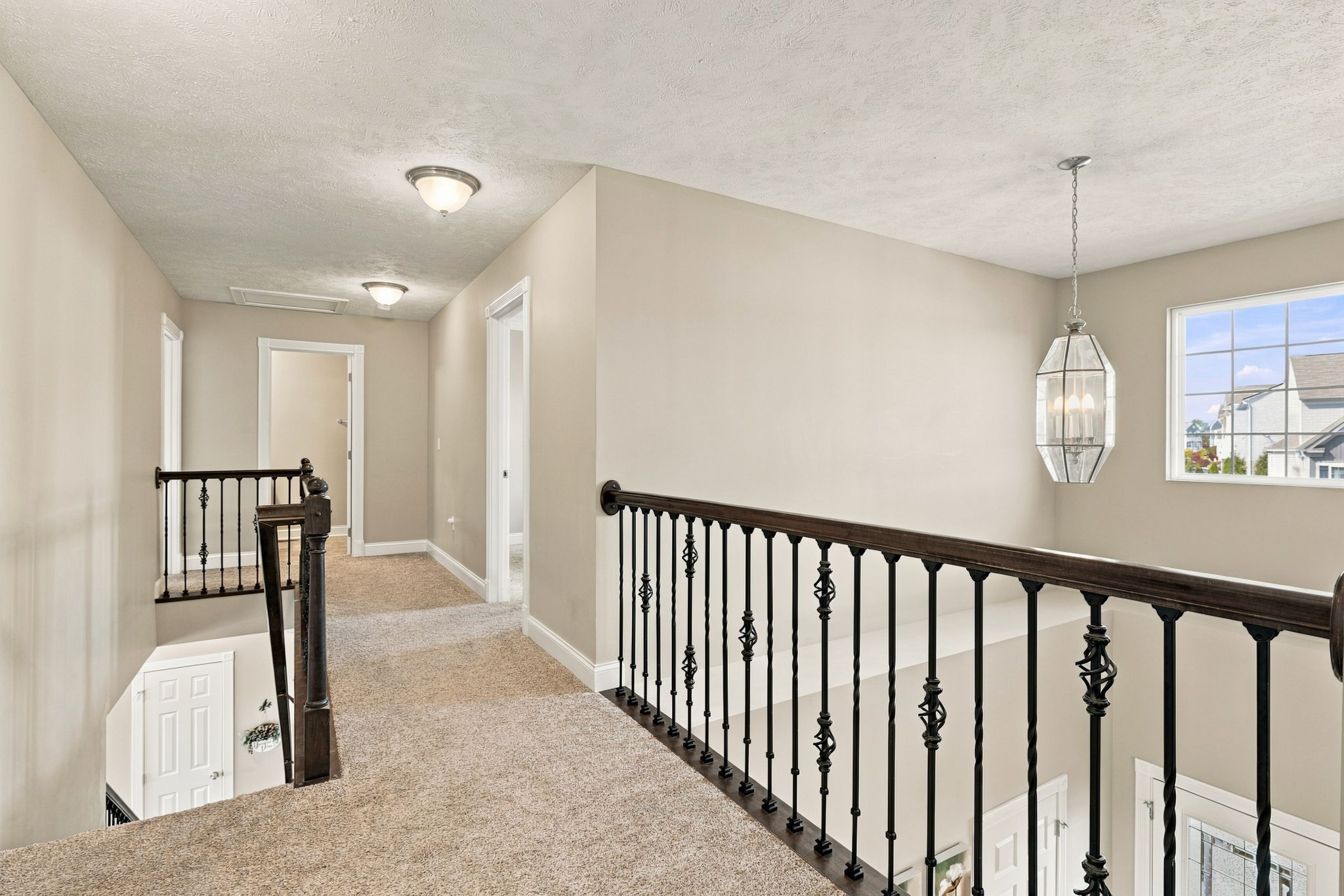  215 Horse Shoe Drive, Clinton, PA 15026 - 物件實景