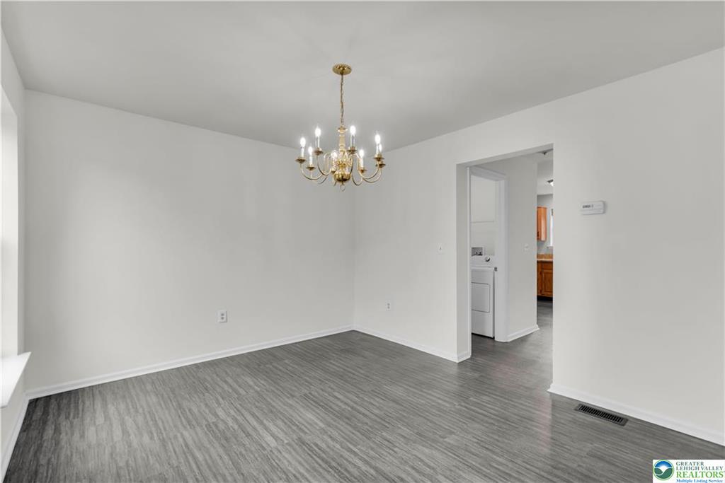 Northampton, Pennsylvania, 18067, United States, 3 Bedrooms Bedrooms, ,3 BathroomsBathrooms,Residential,For Sale,2049020