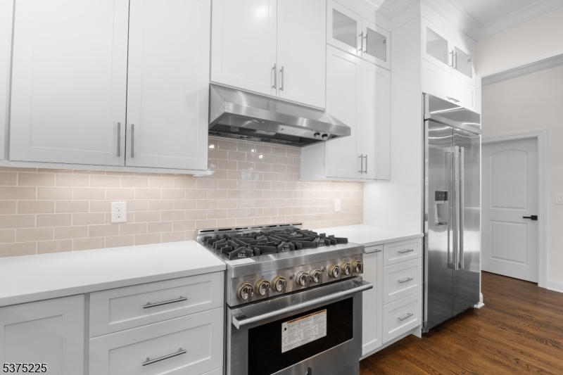 Parsippany-Troy Hills Twp., New Jersey, 07005, United States, 5 Bedrooms Bedrooms, ,4 BathroomsBathrooms,Residential,For Sale,1906910