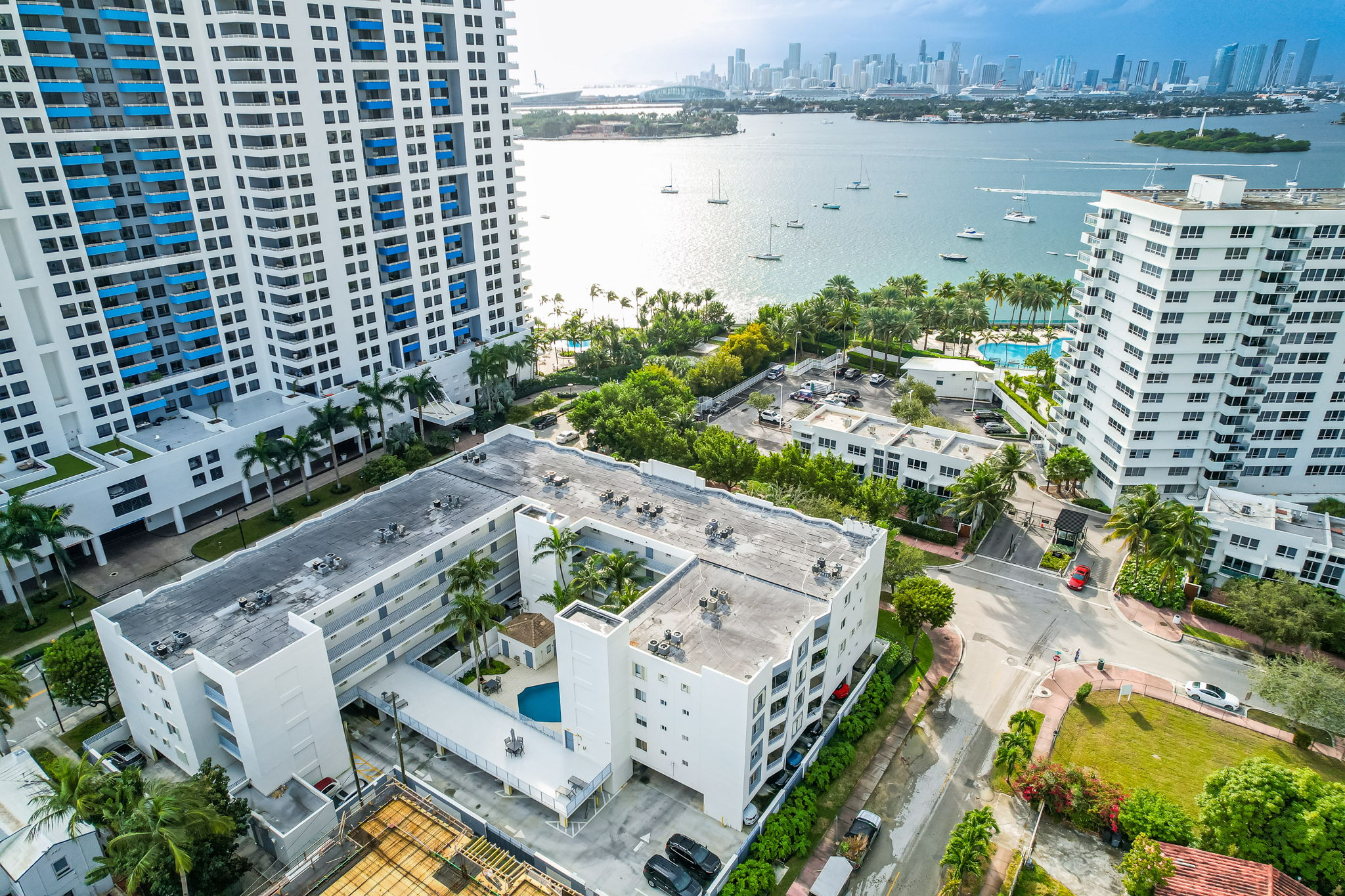  1401 Bay Rd, Miami Beach, FL, 33139 - 物件實景