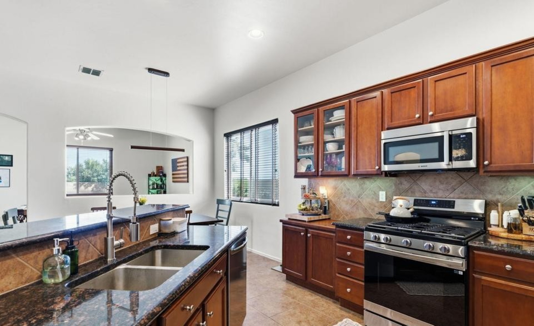  420 W Lexington Street¦Vail, AZ - 物件實景