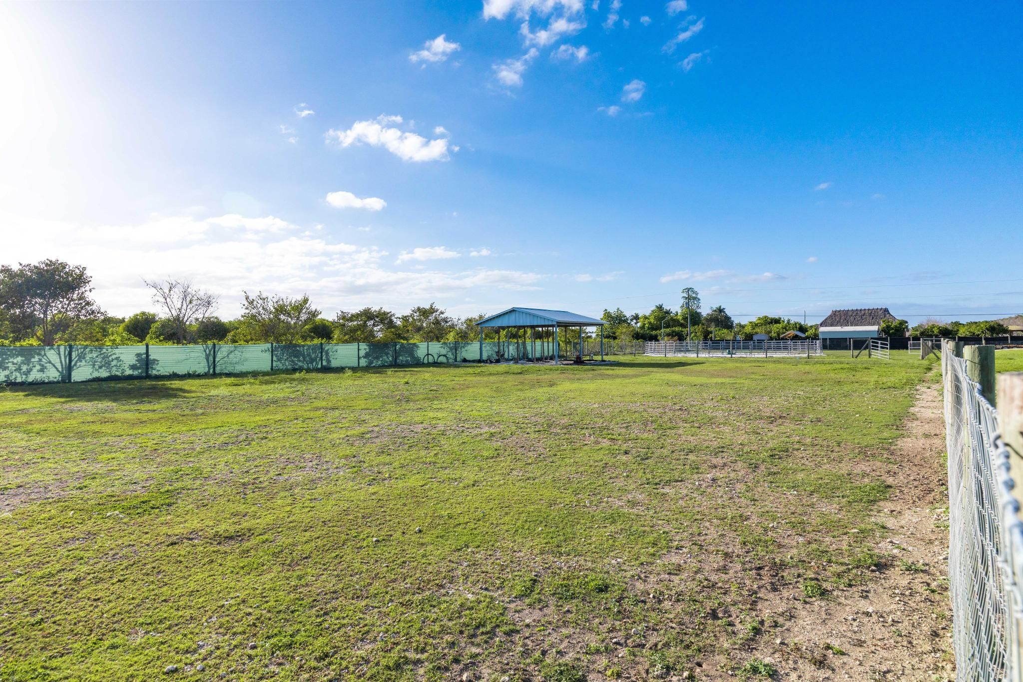  22275 SW 256th St, Homestead, FL, 33031 - 物件實景