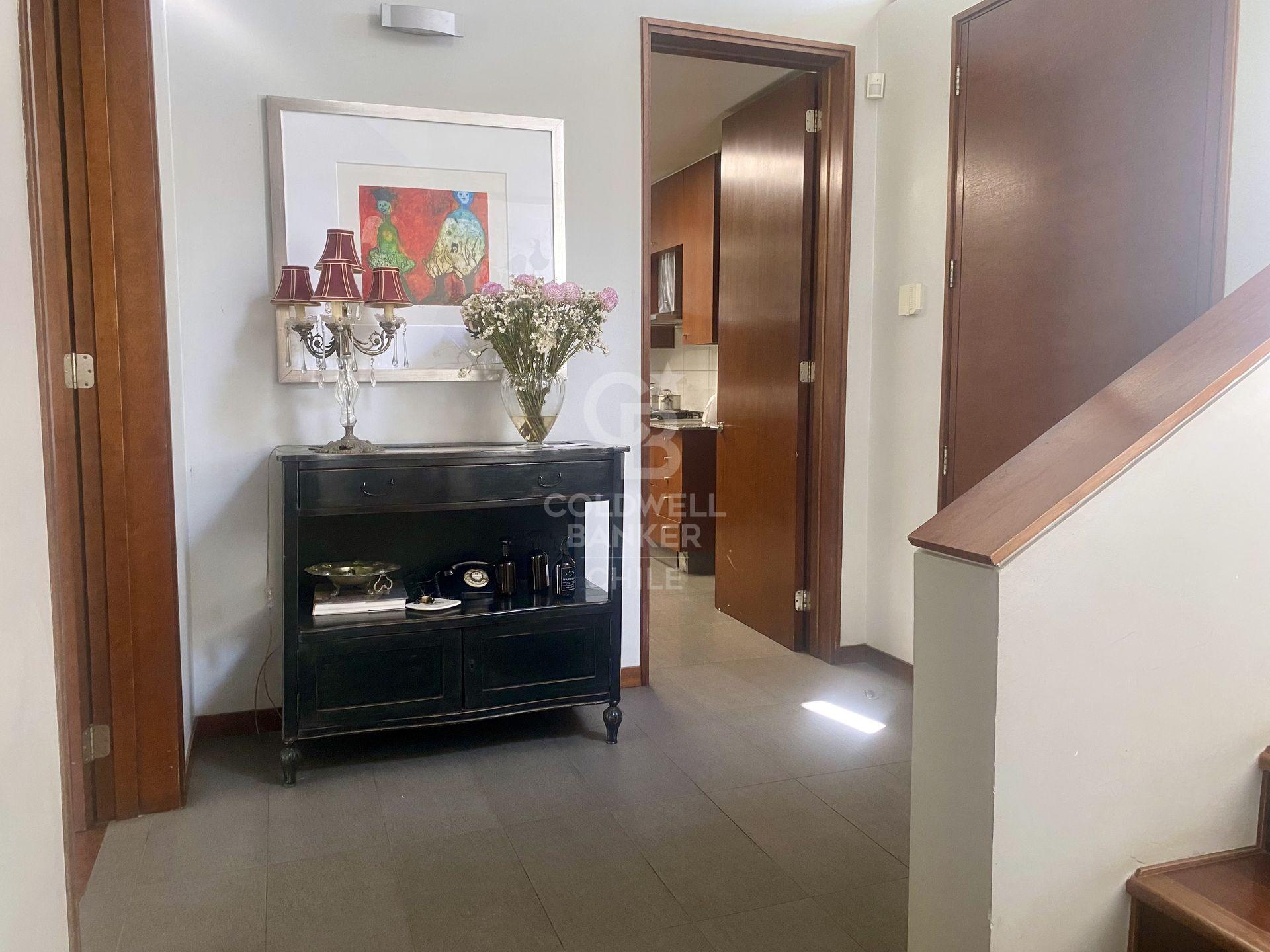 Lo Barnechea, Chile, 7 Bedrooms Bedrooms, ,5 BathroomsBathrooms,Residential,For Sale,1950846