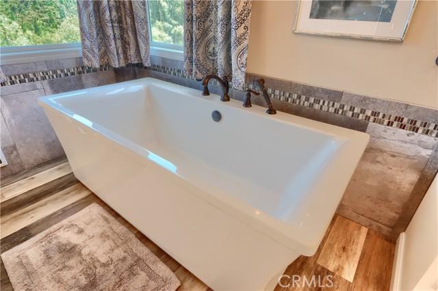 Oakhurst, California, 93644, United States, 7 Bedrooms Bedrooms, ,5 BathroomsBathrooms,Residential,For Sale,1974695