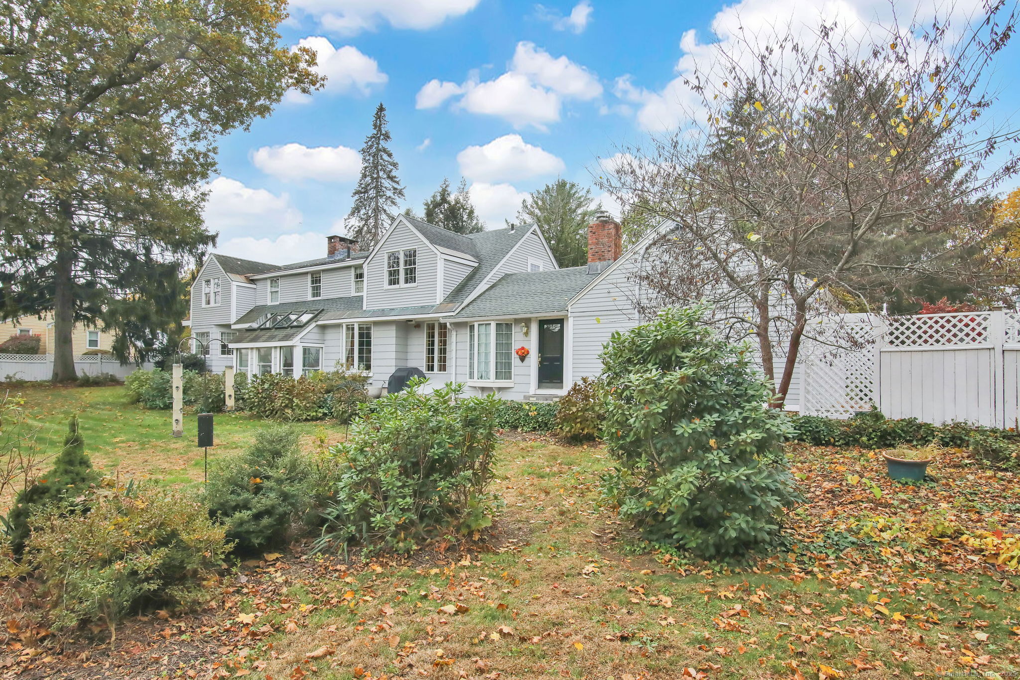 Glastonbury, Connecticut, 06033, United States, 4 Bedrooms Bedrooms, ,3 BathroomsBathrooms,Residential,For Sale,1988167