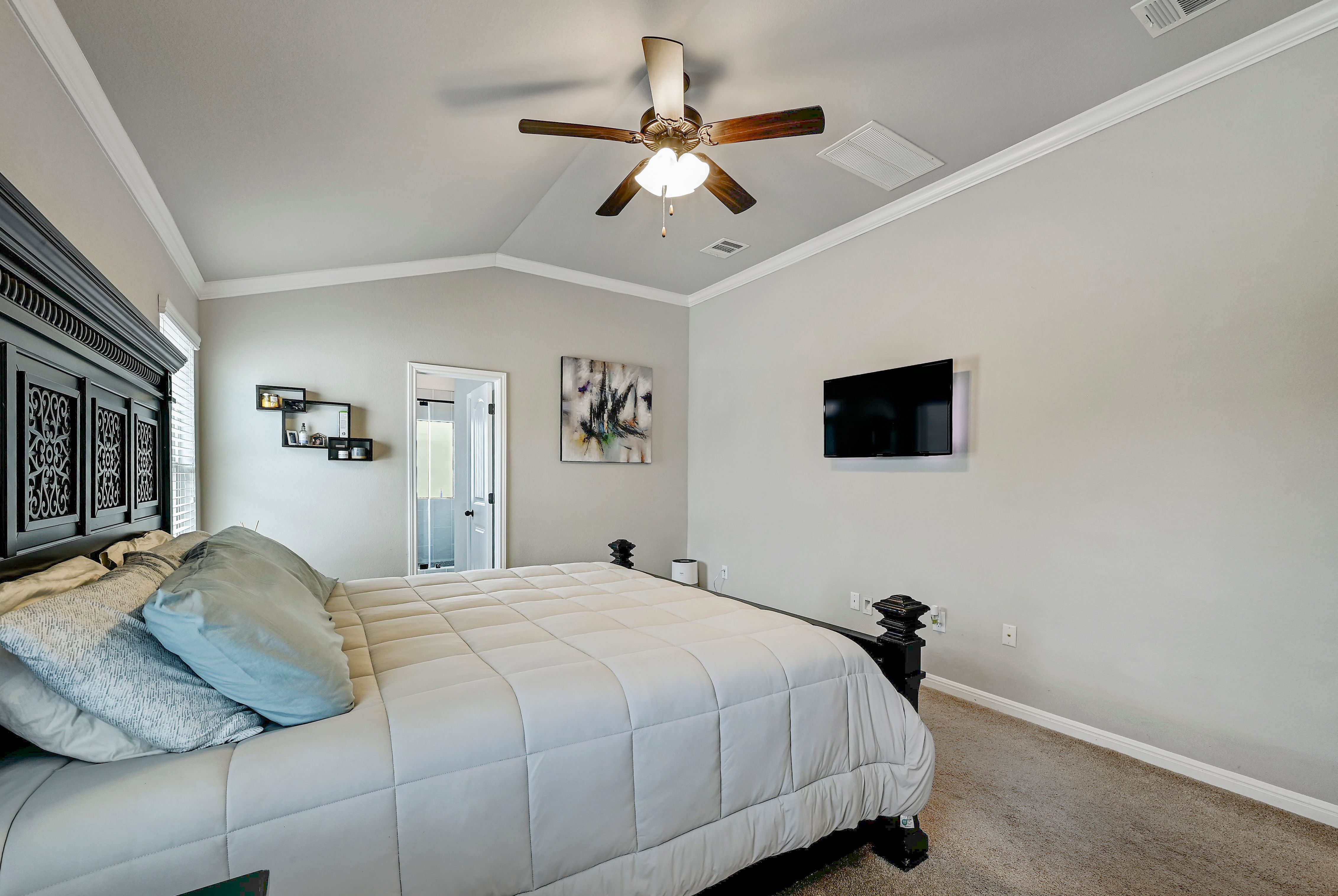  Rare 3-Car Garage + Corner Lot in Highland Park - 物件實景