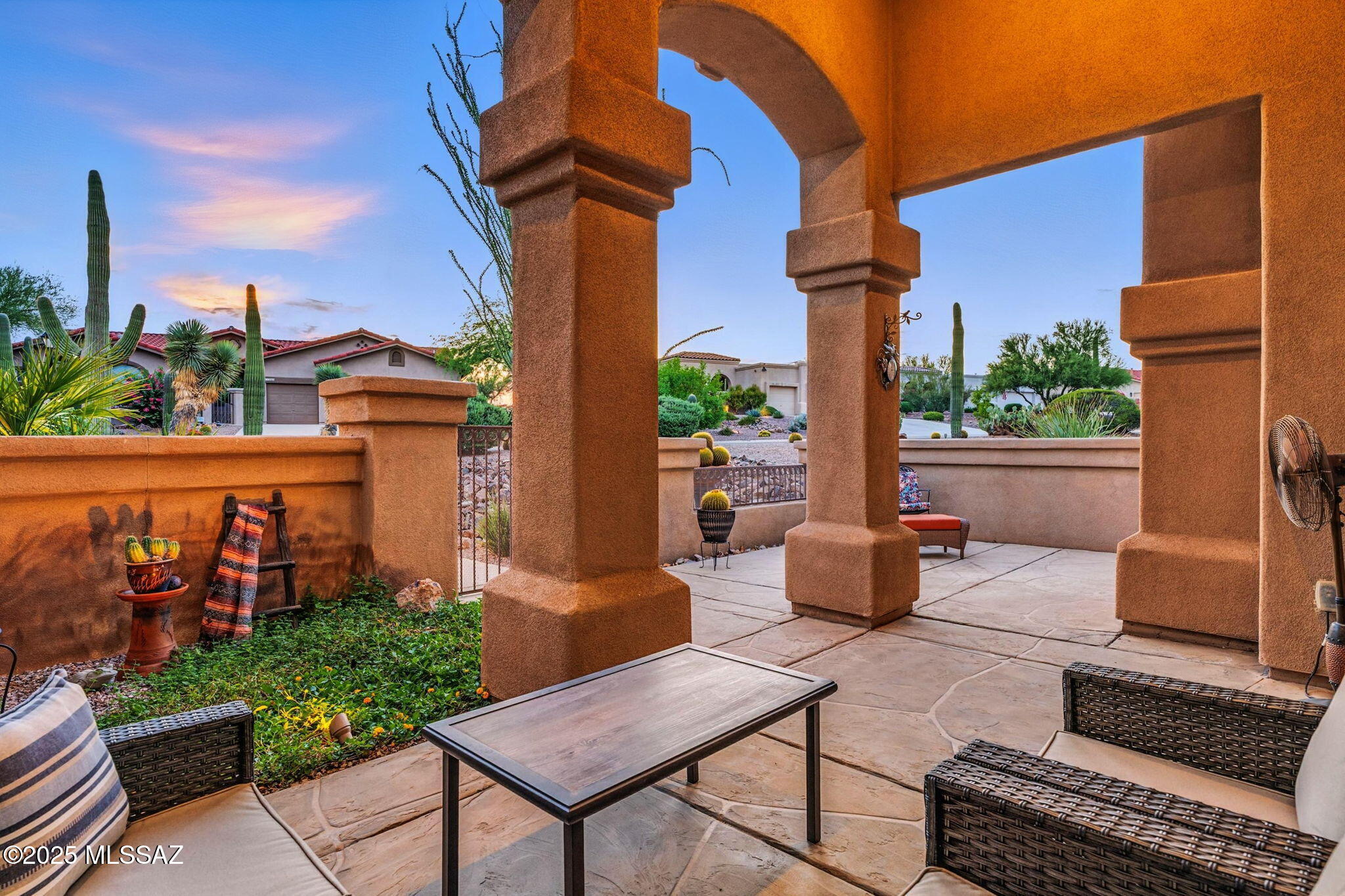 Oro Valley, Arizona, 85755, United States, 3 Bedrooms Bedrooms, ,2 BathroomsBathrooms,Residential,For Sale,1919656
