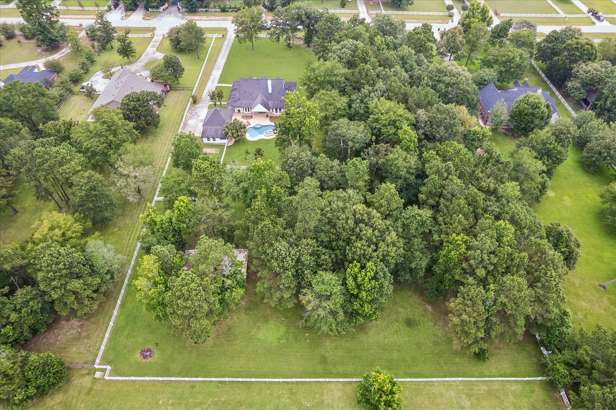  9064 Grand Lake Estates Drive - 物件實景