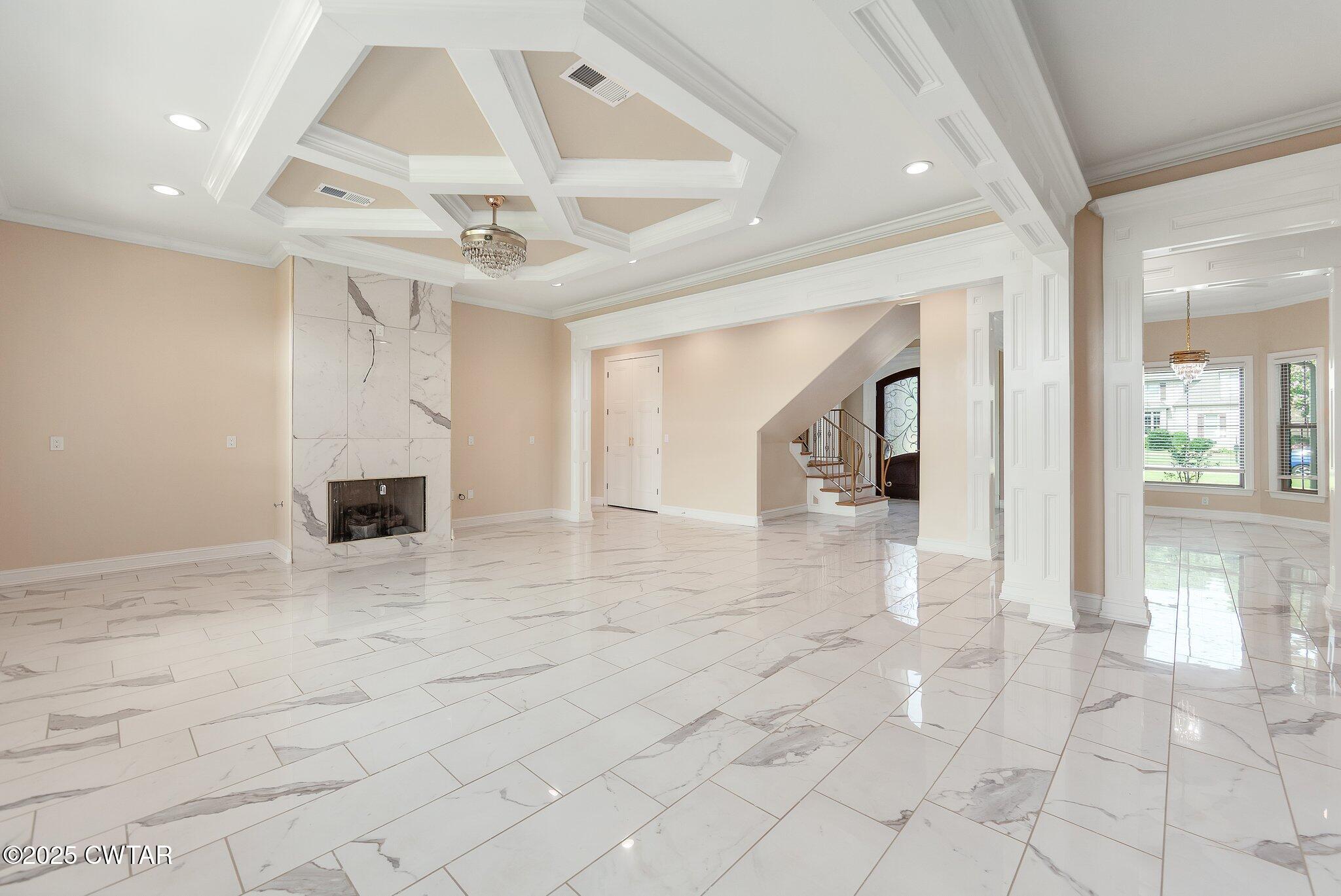 Jackson, Tennessee, 38305, United States, 5 Bedrooms Bedrooms, ,4 BathroomsBathrooms,Residential,For Sale,1868801