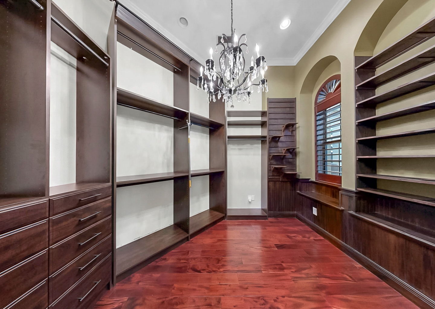 Apollo Beach, Florida, 33572, United States, 4 Bedrooms Bedrooms, ,5 BathroomsBathrooms,Residential,For Sale,1983999