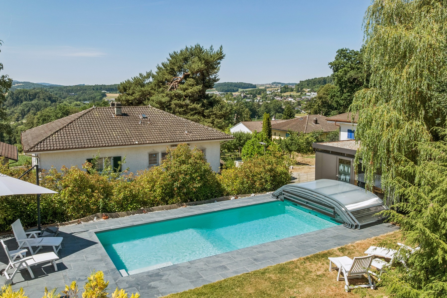  Stunning 7.5-room detached villa with a contemporary design - 物件實景