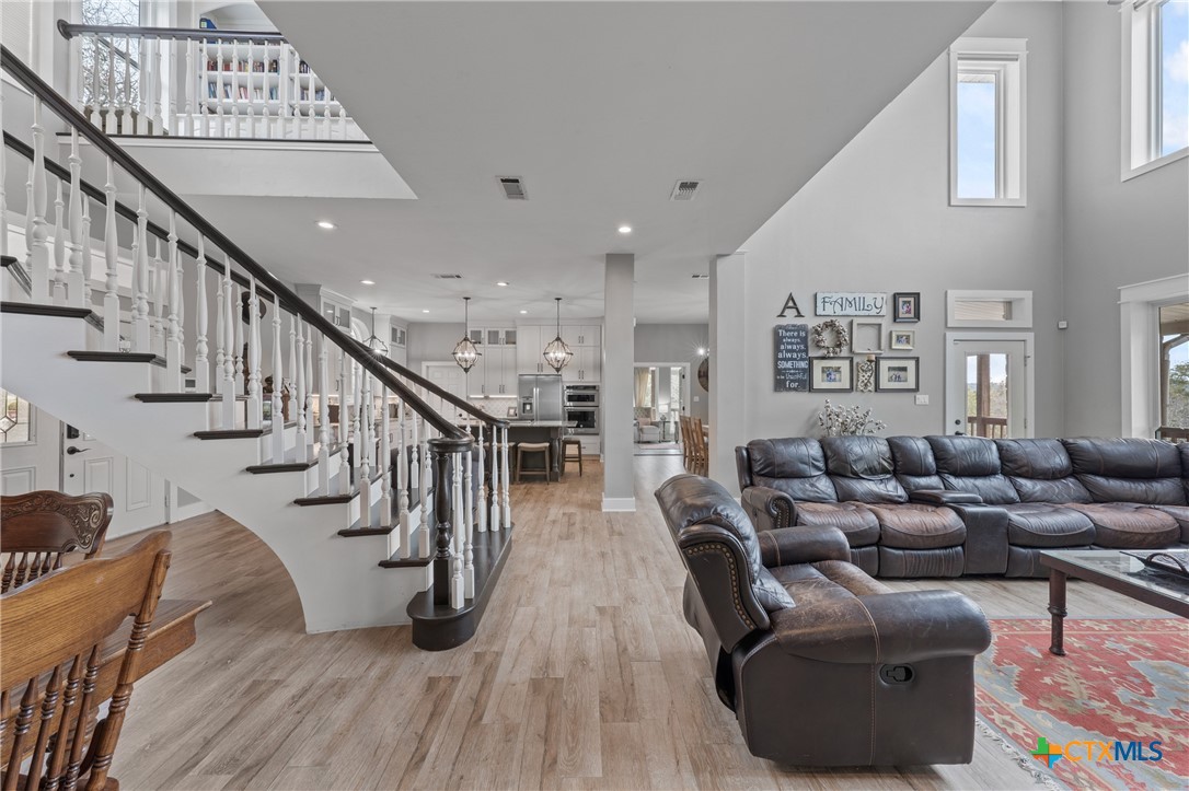 Belton, Texas, 76513, United States, 4 Bedrooms Bedrooms, ,3 BathroomsBathrooms,Residential,For Sale,1989354