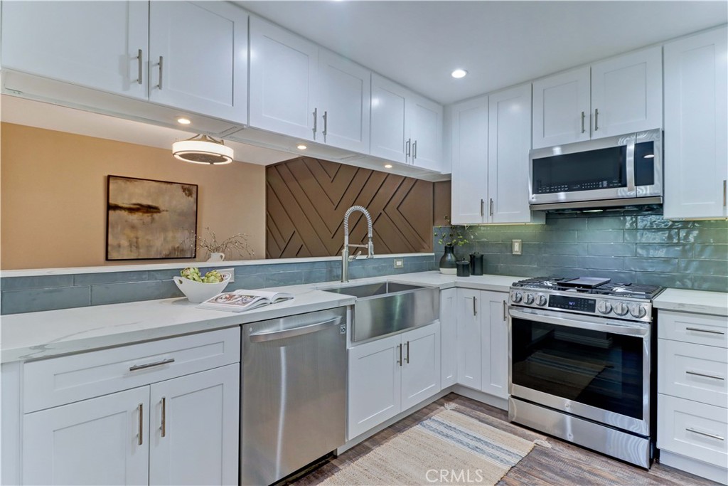 Long Beach, California, 90804, United States, 2 Bedrooms Bedrooms, ,2 BathroomsBathrooms,Residential,For Sale,2001889