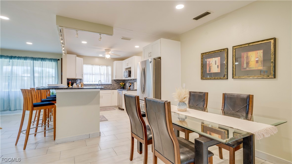 Cape Coral, Florida, 33904, United States, 3 Bedrooms Bedrooms, ,2 BathroomsBathrooms,Residential,For Sale,1973699