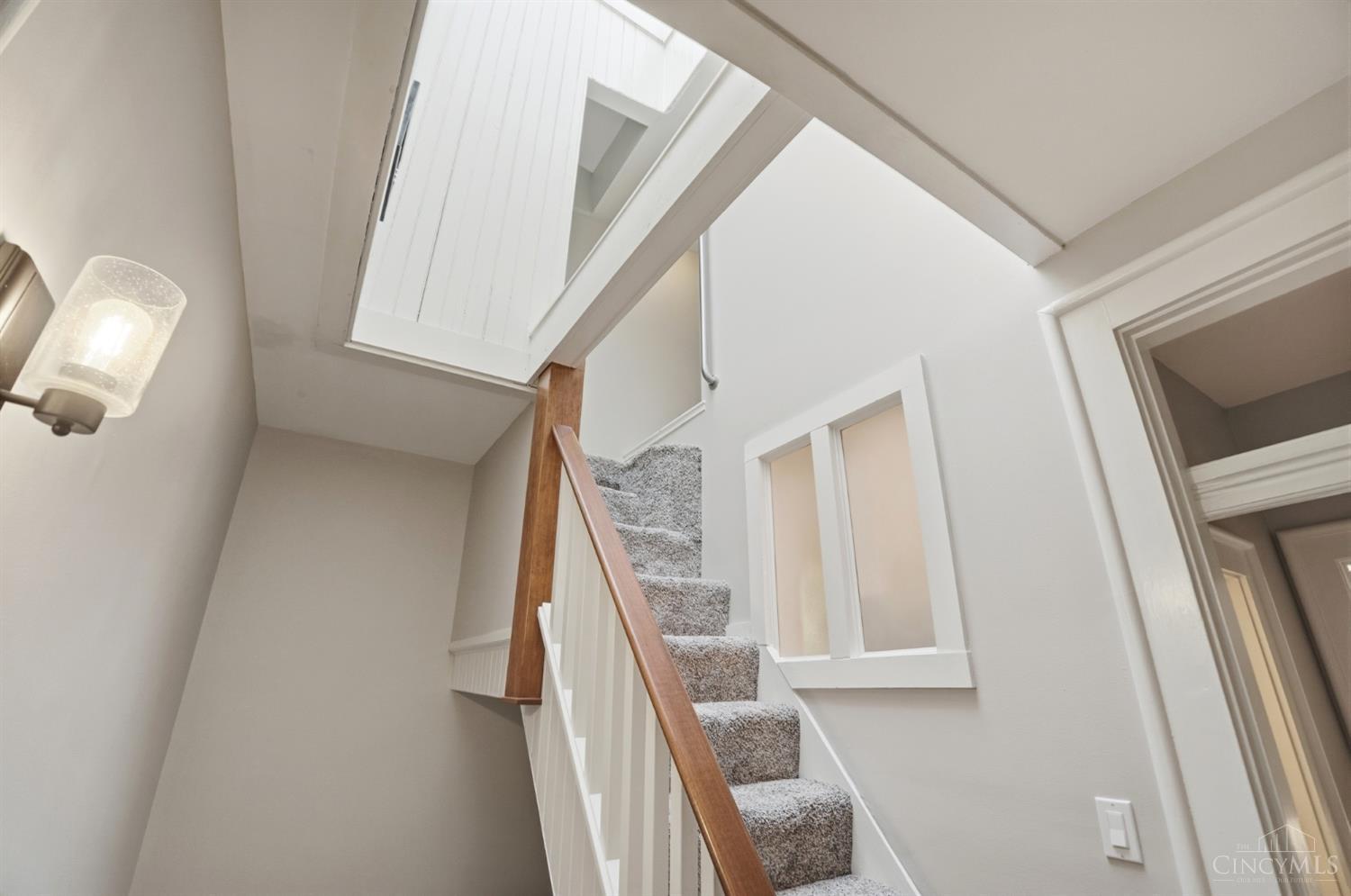 Cincinnati, Ohio, 45202, United States, 3 Bedrooms Bedrooms, ,2 BathroomsBathrooms,Residential,For Sale,2002925