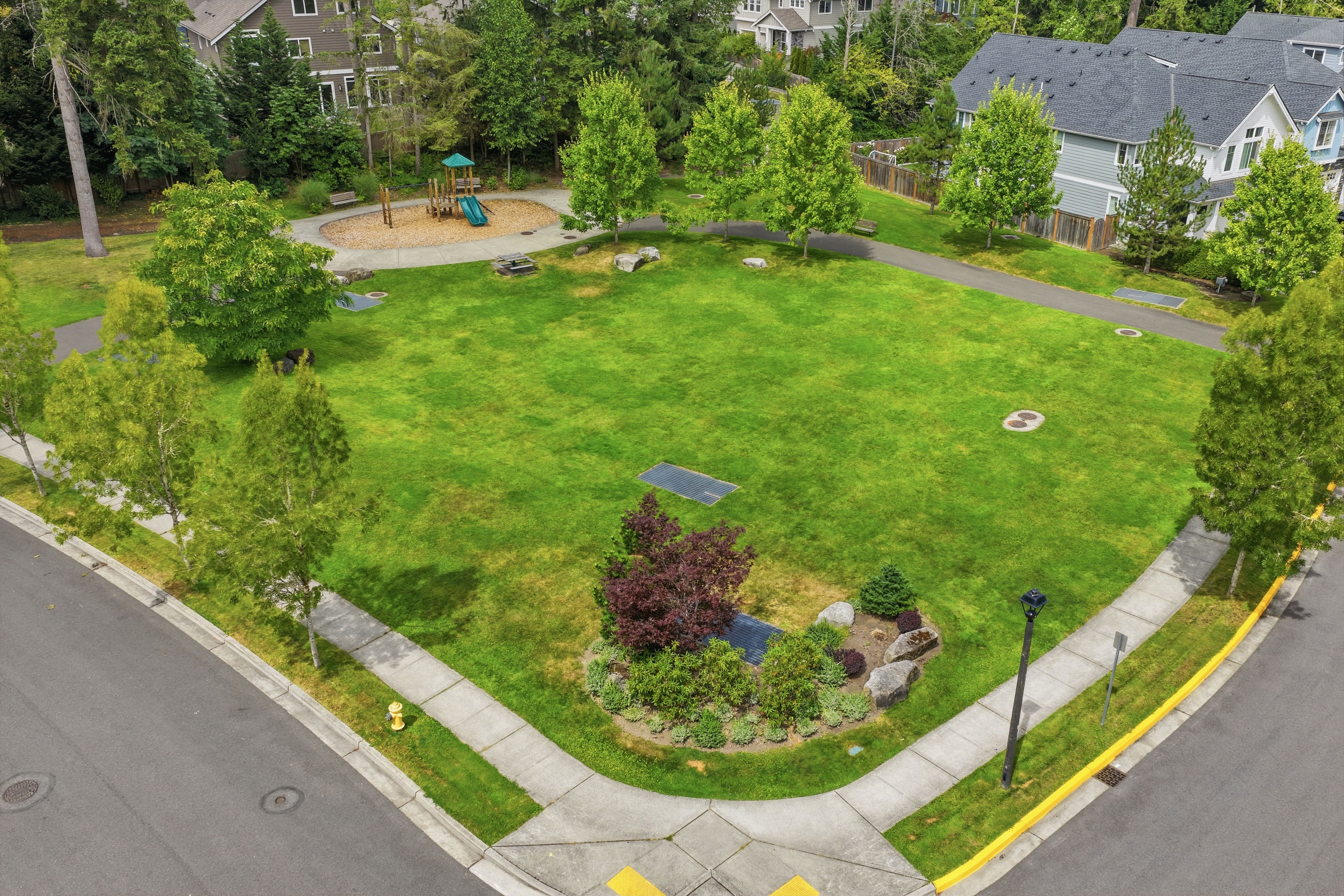  11550 174th Ave NE, Redmond, WA 98052 - 物件實景
