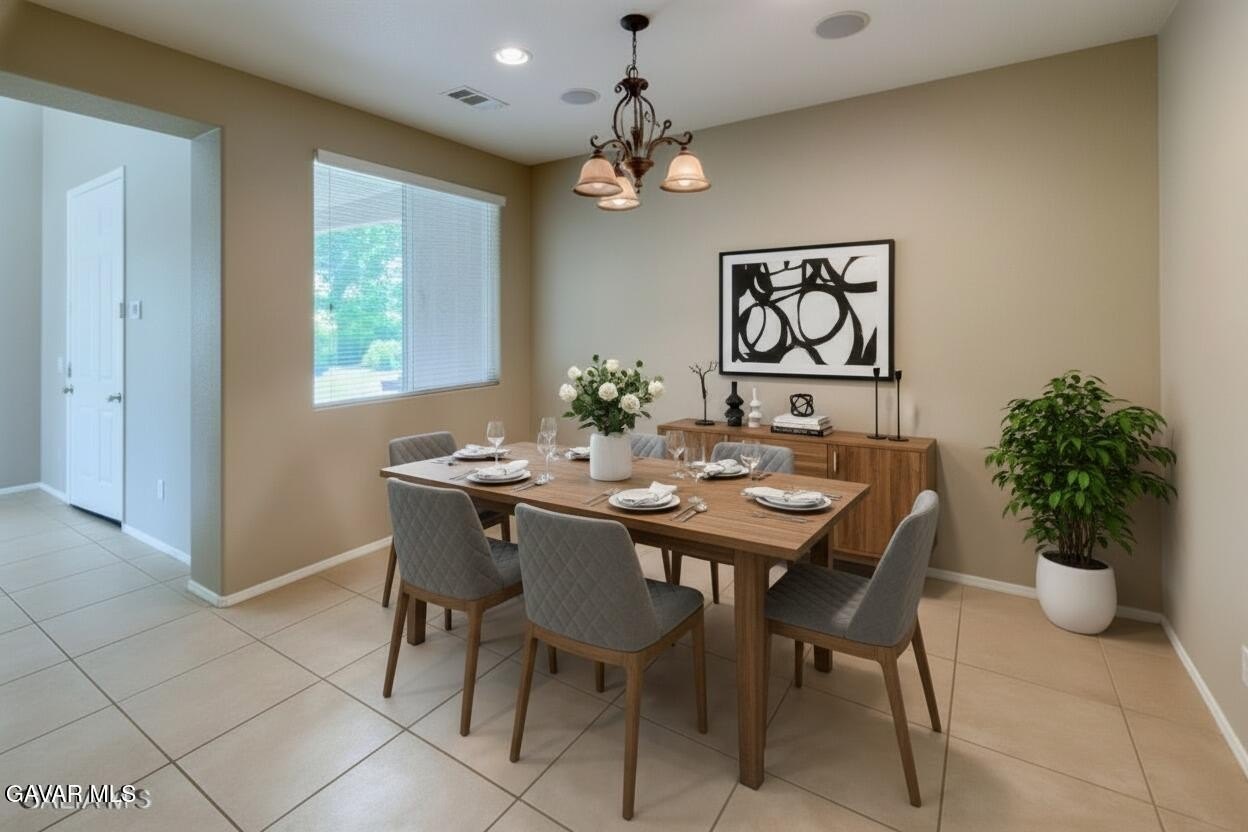 Palmdale, California, 93551, United States, 5 Bedrooms Bedrooms, ,3 BathroomsBathrooms,Residential,For Sale,2005928