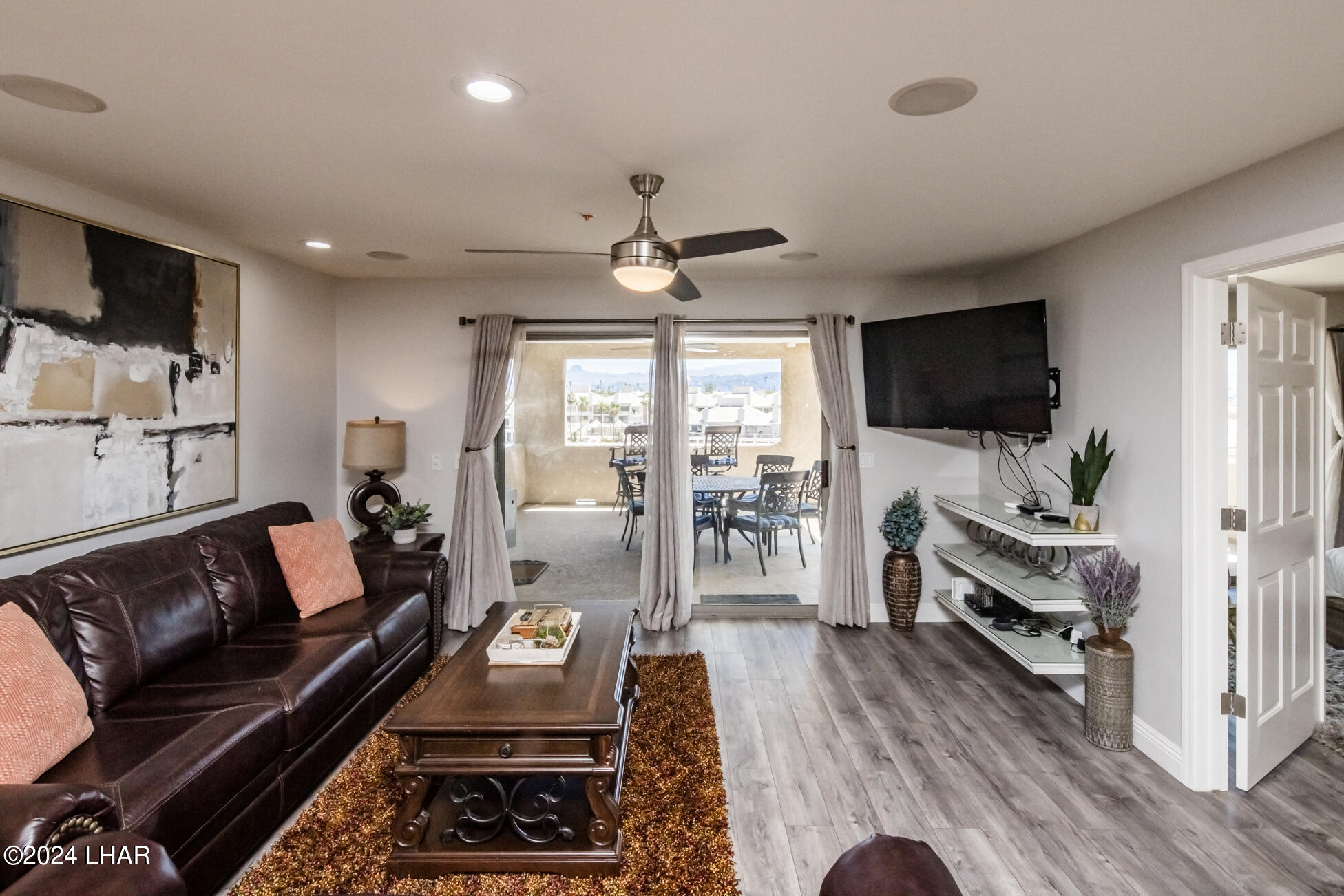 Lake Havasu City, Arizona, 86403, United States, 2 Bedrooms Bedrooms, ,1 BathroomBathrooms,Residential,For Sale,1838731