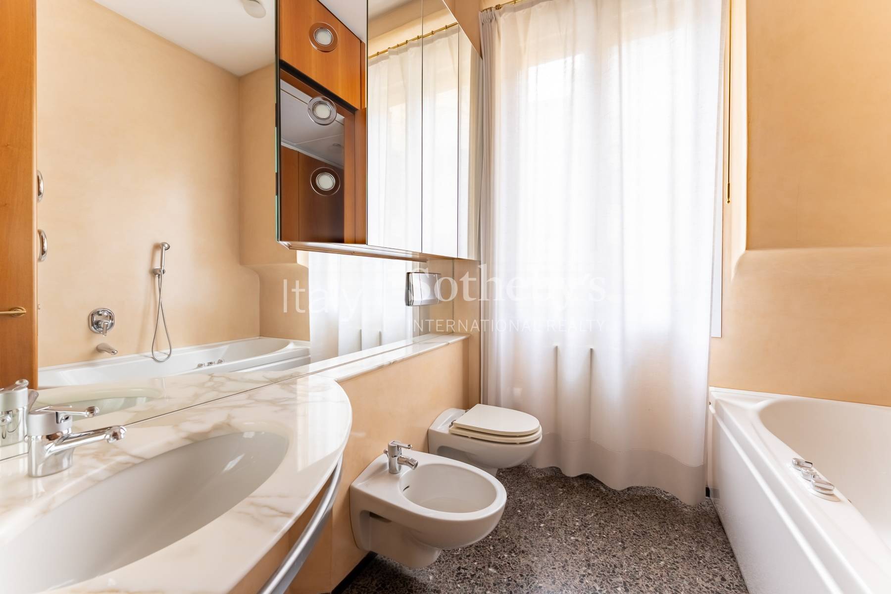  Exclusive apartment in the Fashion District - 物件實景