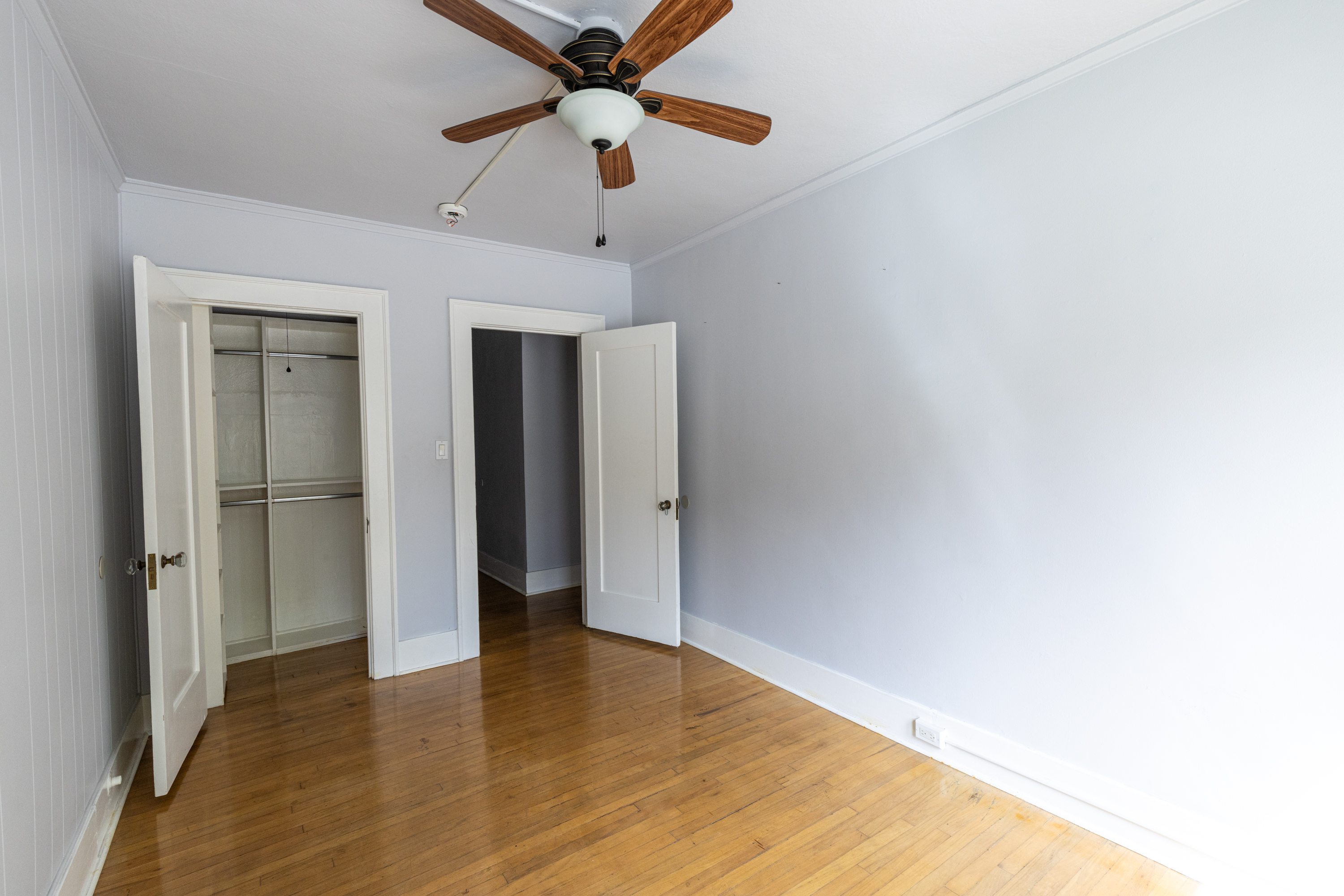 Los Angeles, California, 90019, United States, 8 Bedrooms Bedrooms, ,4 BathroomsBathrooms,Residential,For Sale,1974738