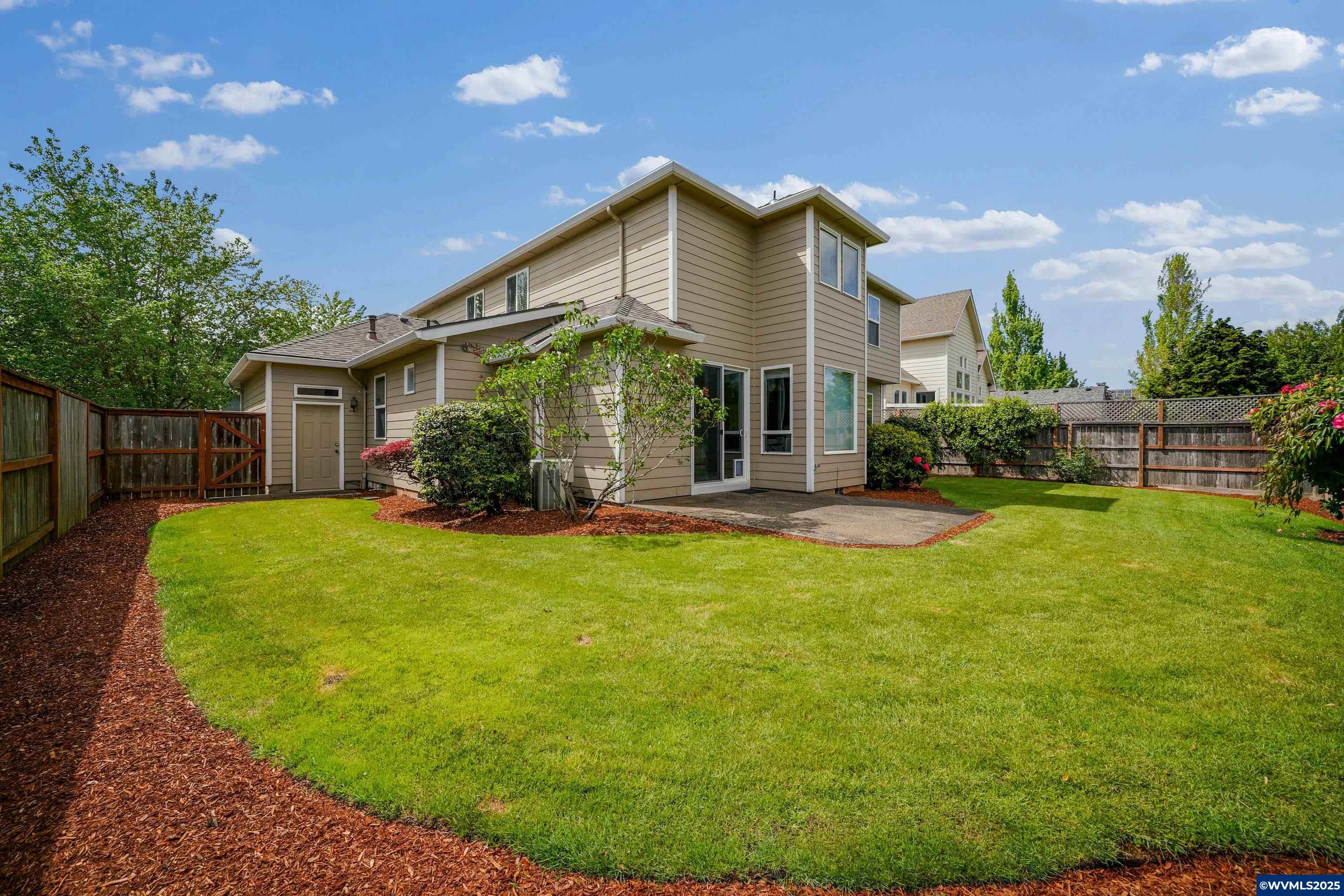 Salem, Oregon, 97306, United States, 5 Bedrooms Bedrooms, ,4 BathroomsBathrooms,Residential,For Sale,1786457