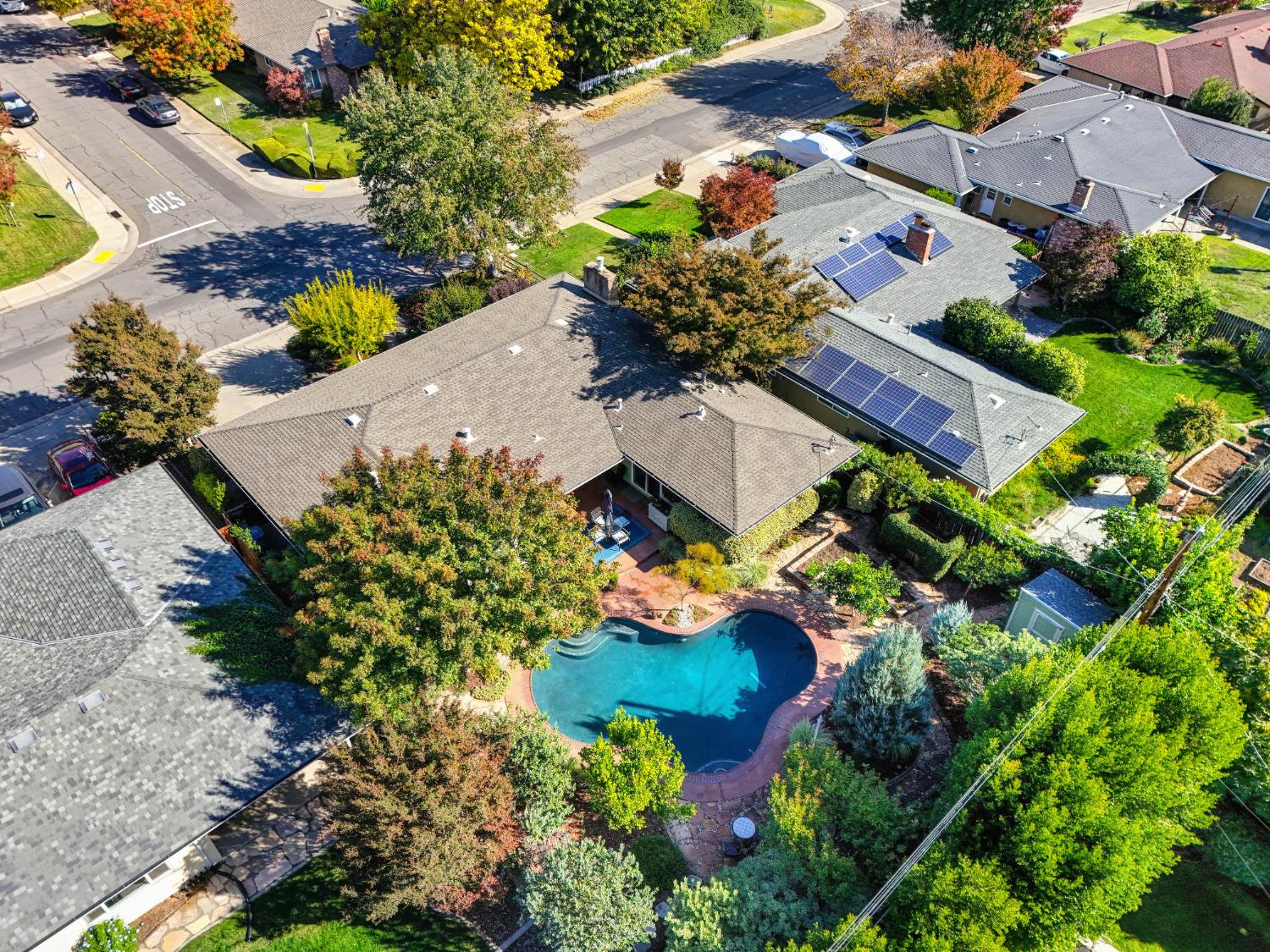 Sacramento, California, 95819, United States, 3 Bedrooms Bedrooms, ,2 BathroomsBathrooms,Residential,For Sale,1987598