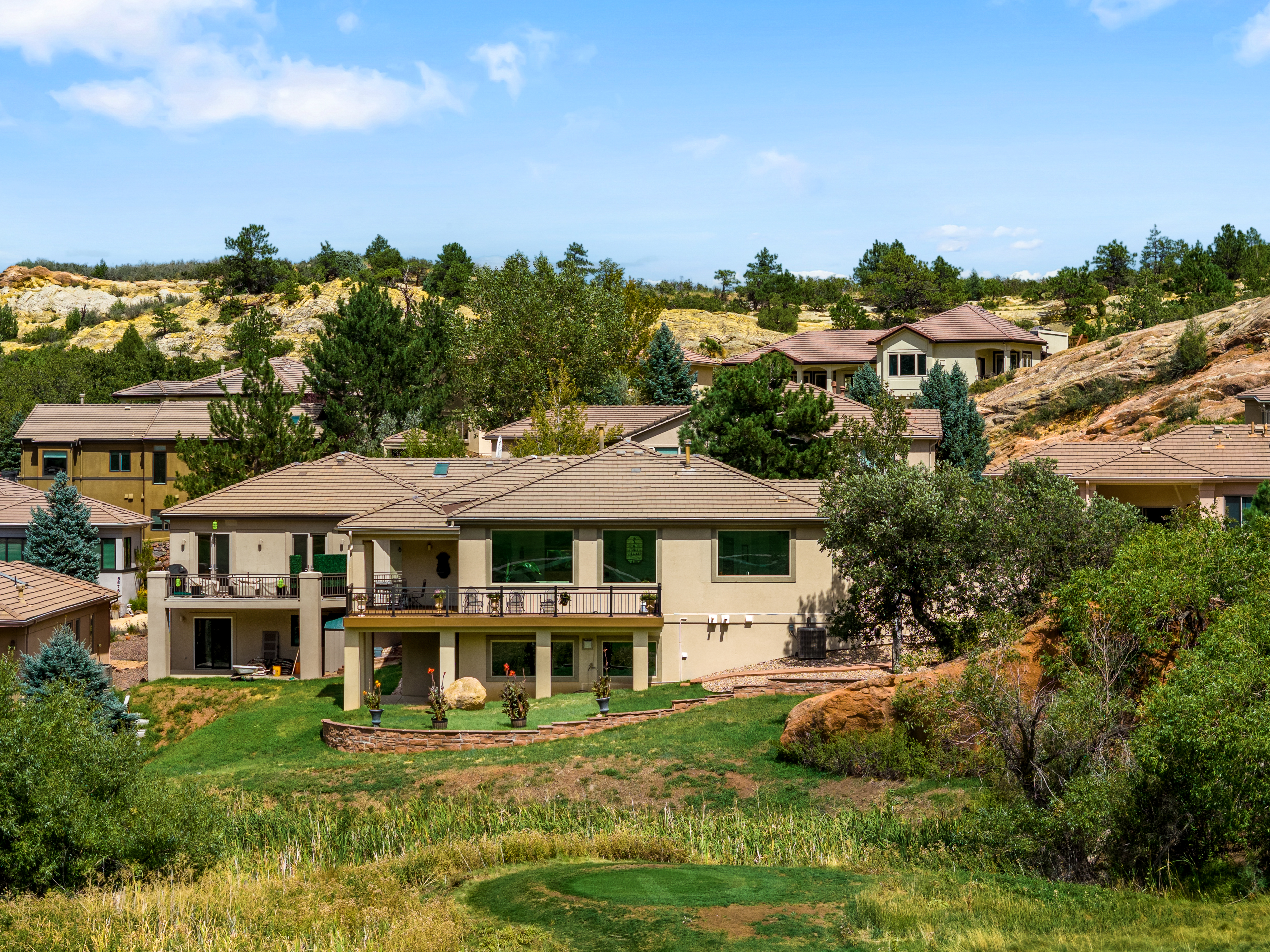  Beautifully maintained ranch home sits on award-winning arrowhead golf course - 物件實景